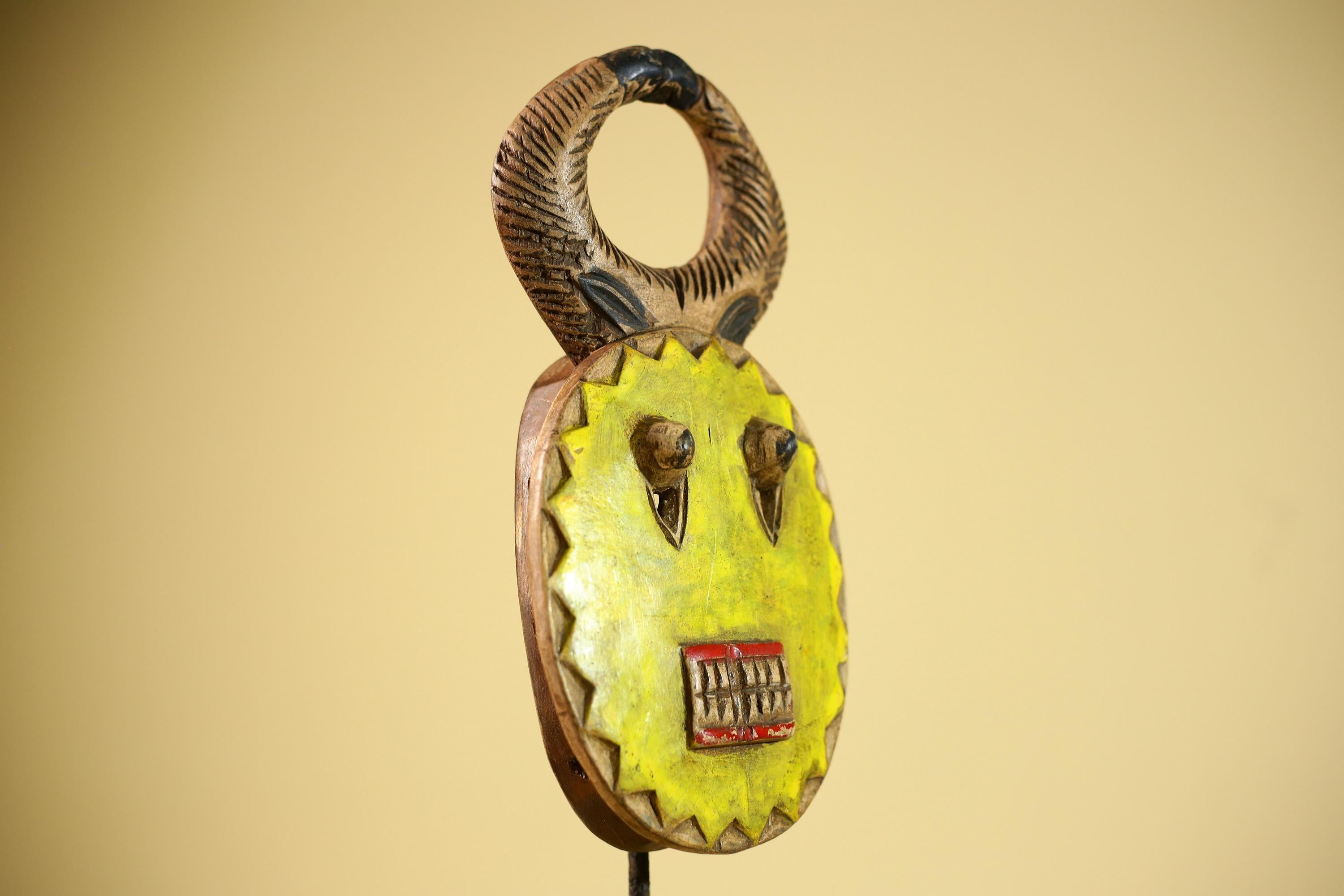 African Guro Mask Yellow Ring Crest Wood Côte d’Ivoire Tribal Art Wall Display Decor-G5834