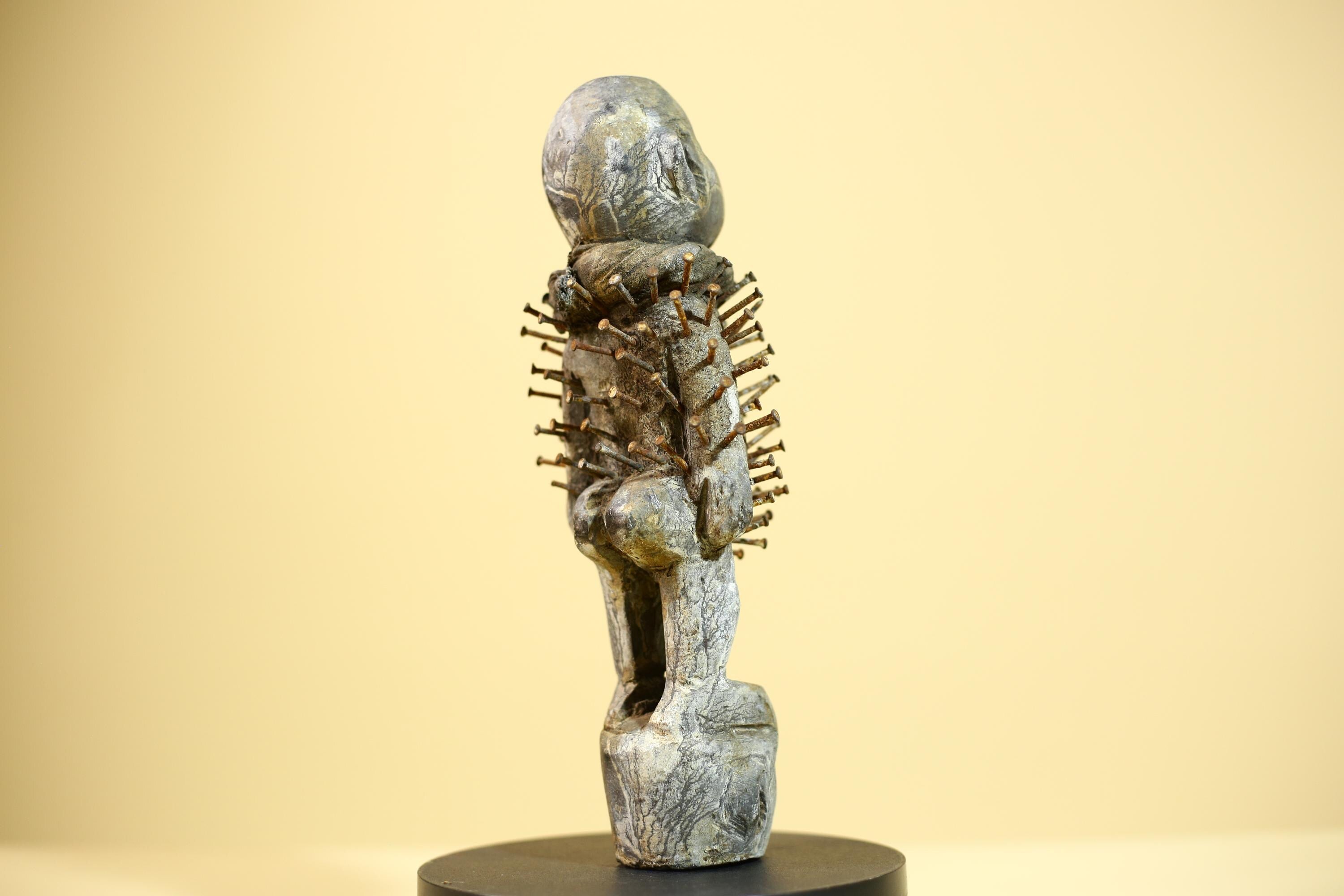 African Nail Fetish Statue Congo Tribal Wood Ritual Figure Art Decor-G5872