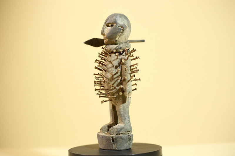 African Kongo Nail Fetish Statue Carved Wood Nkisi Nkondi Congo Ritual Figure-G5875