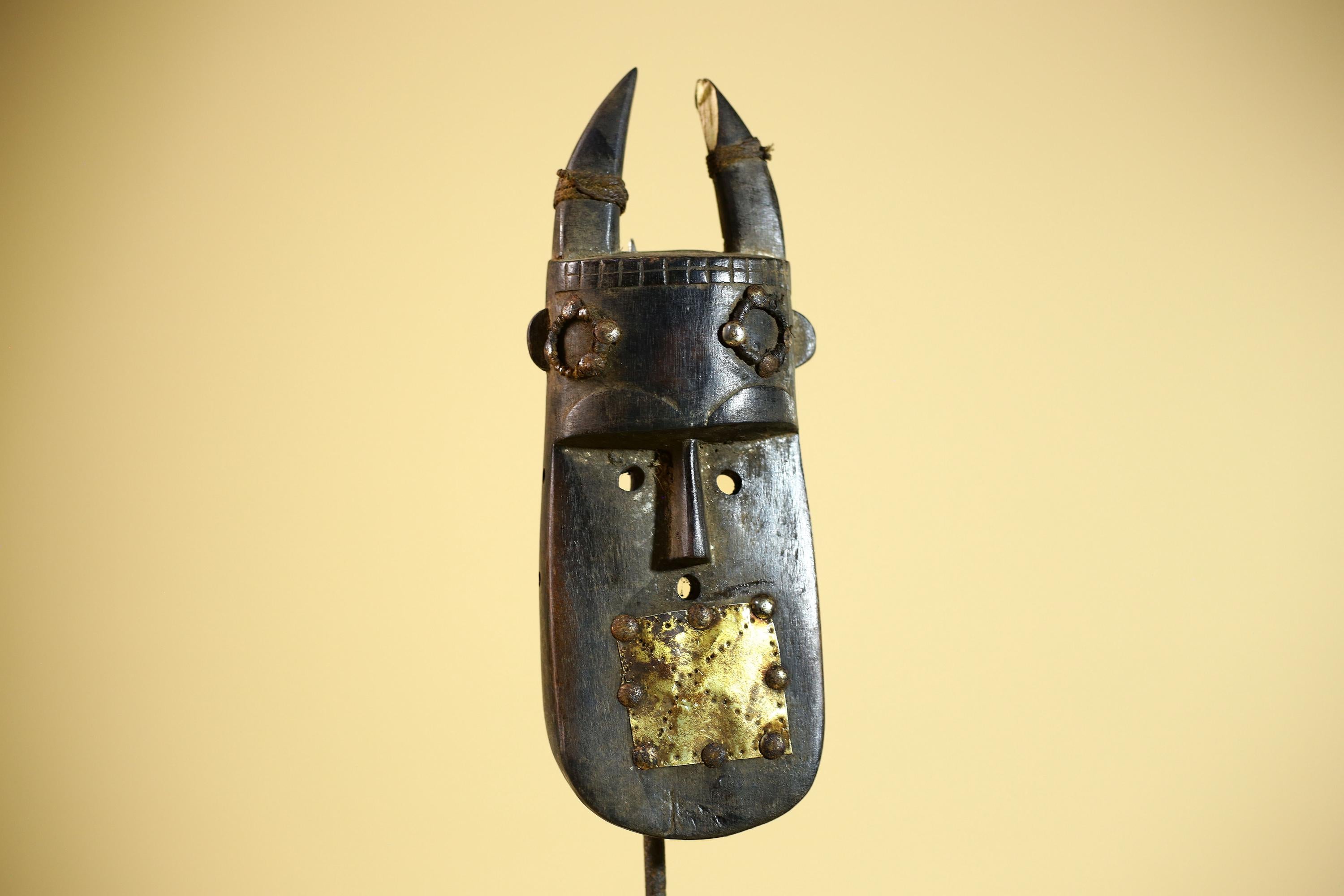African Toma Mask Carved Wood Metal Inlay Guinea Tribal Art Wall Decor-G5881