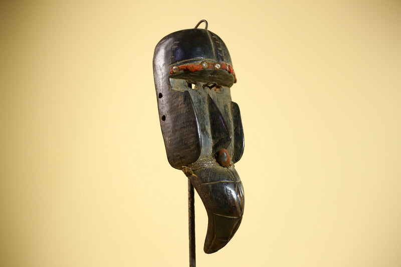 African Dan Mask Carved Wood Red Bead Beak Côte d’Ivoire Tribal Decor Collectible -G5845