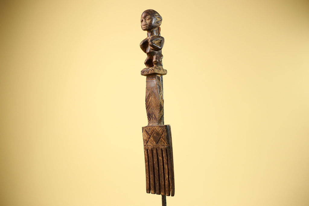 African Tribal Comb Carved Wood Male Figure Côte d’Ivoire Wall Decor-G5849