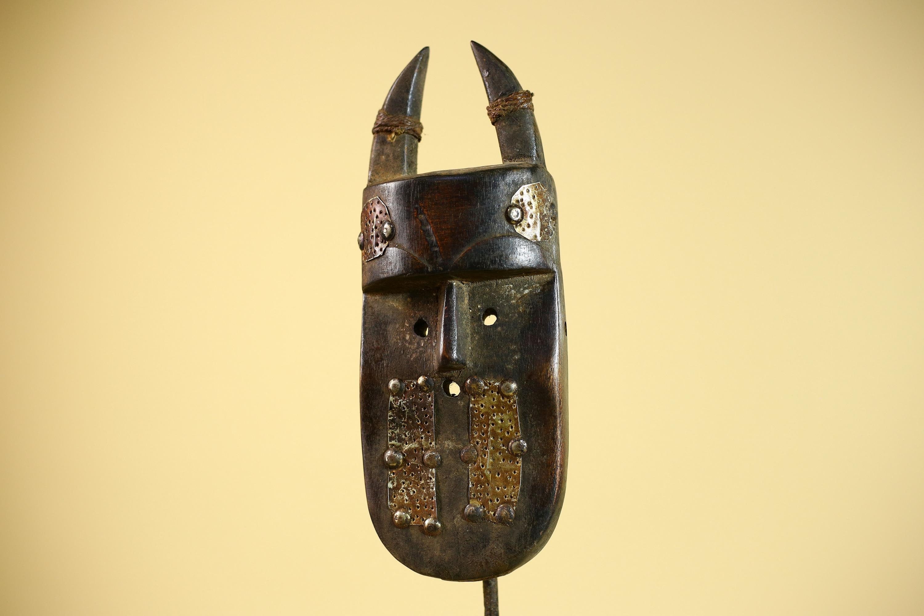 African Tribal Mask Toma Wood Metal Inlay Horned Guinea Wall Art Decor-G5858