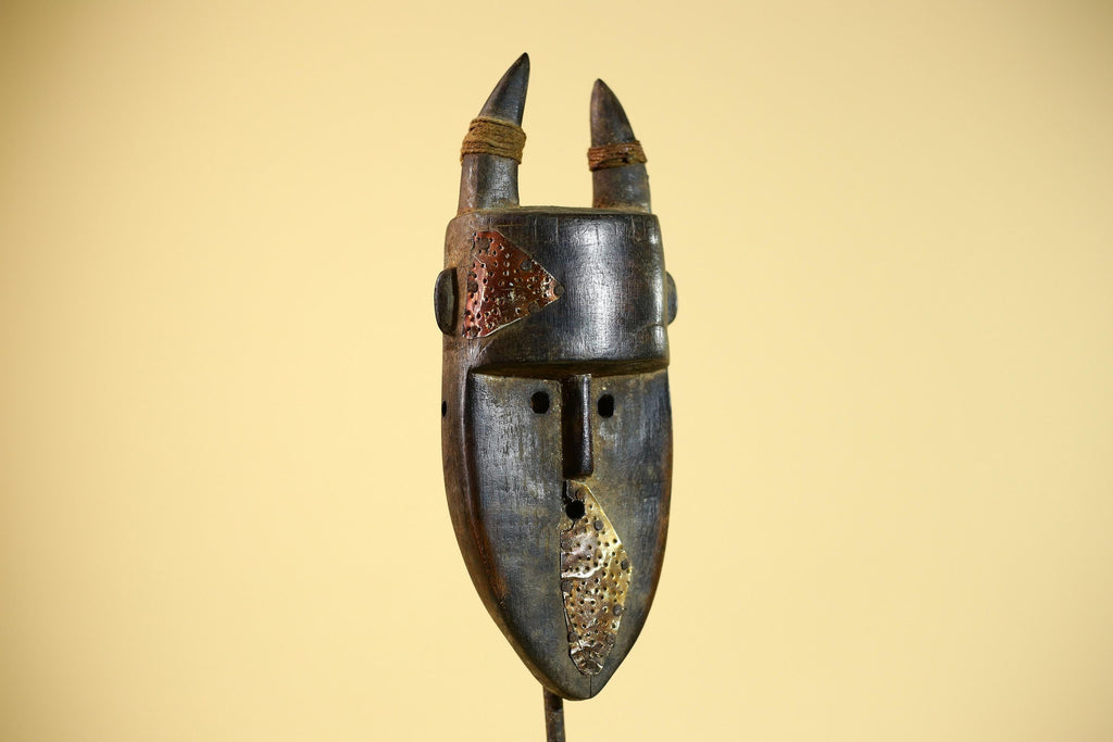 African Tribal Mask Toma Horned Wood Copper Inlay Guinea Ritual Art Decor-G5859