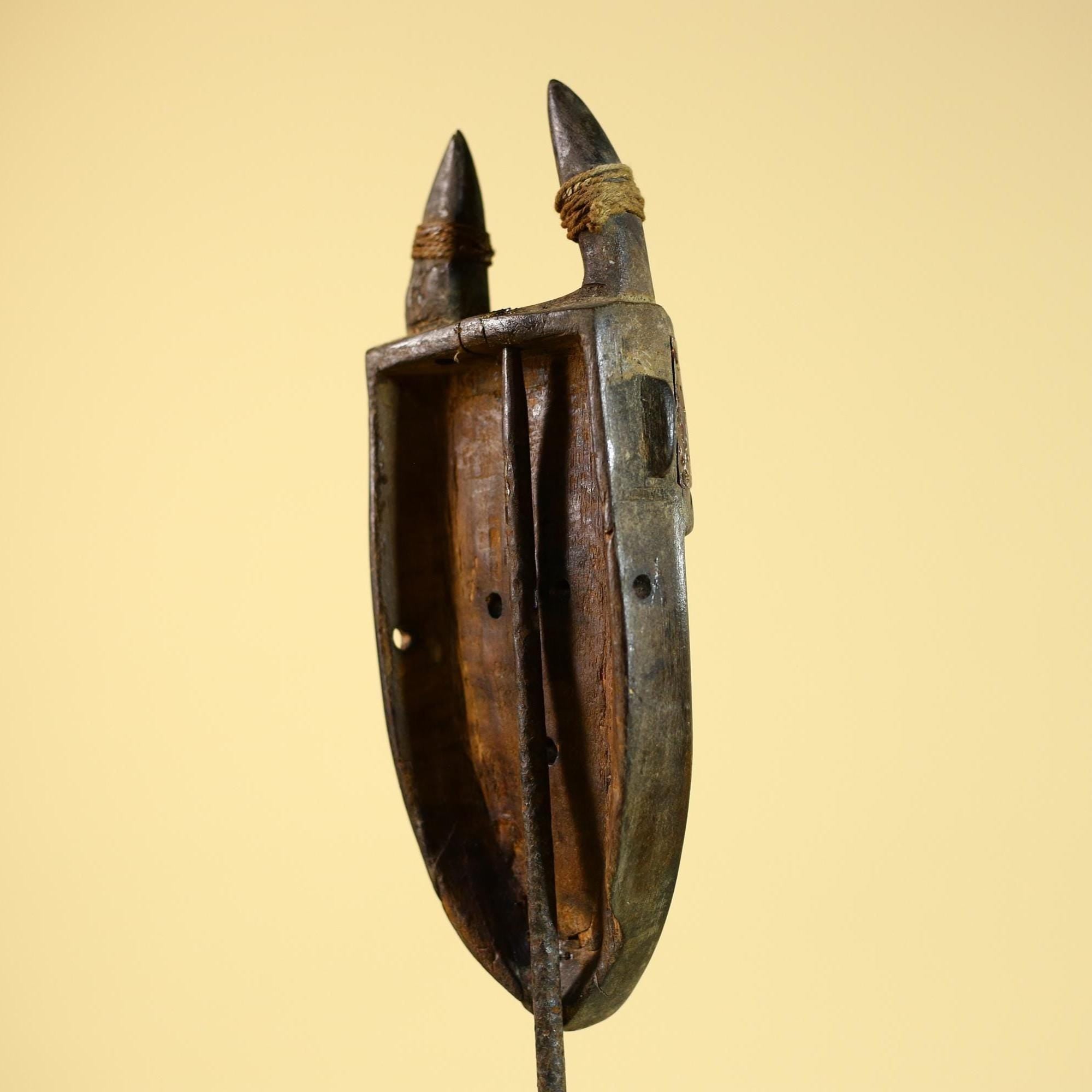 African Tribal Mask Toma Horned Wood Copper Inlay Guinea Ritual Art Decor-G5859