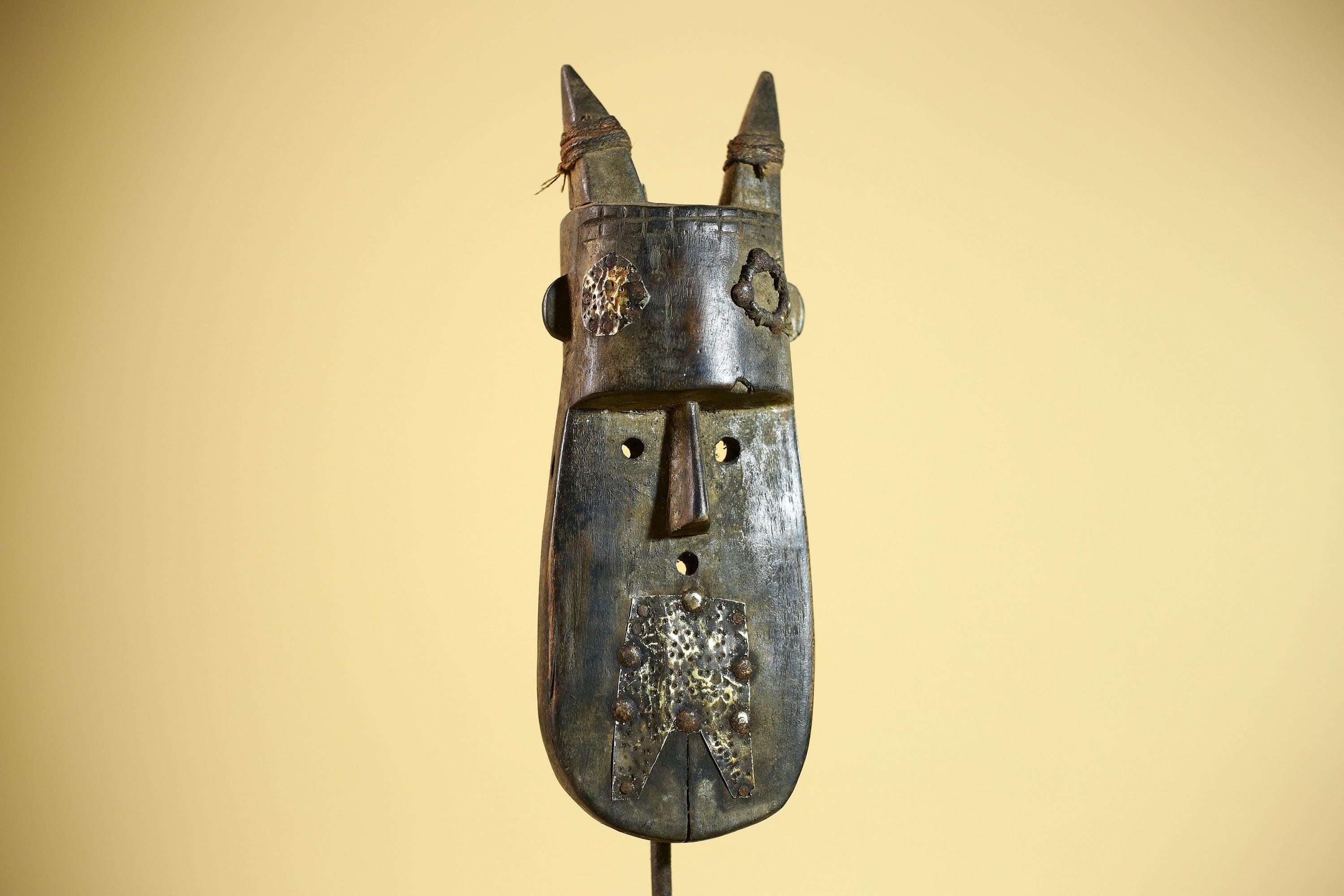 African Horn Mask Brass Inlay Toma Guinea Tribal Wood Wall Sculpture-G5882
