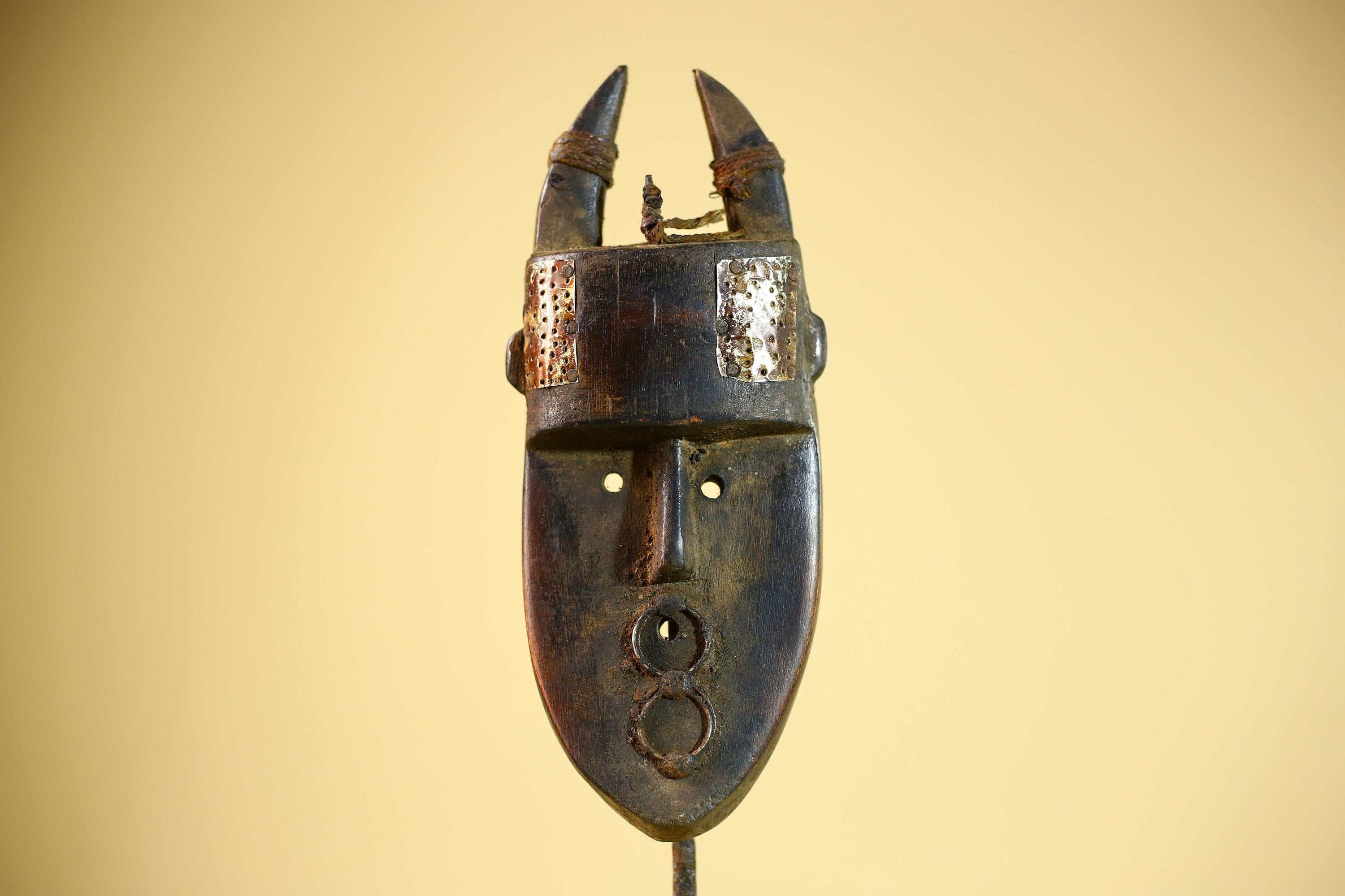 African Toma Mask Horned Brass Cheeks Guinea Tribal Wood Wall Art-G5883