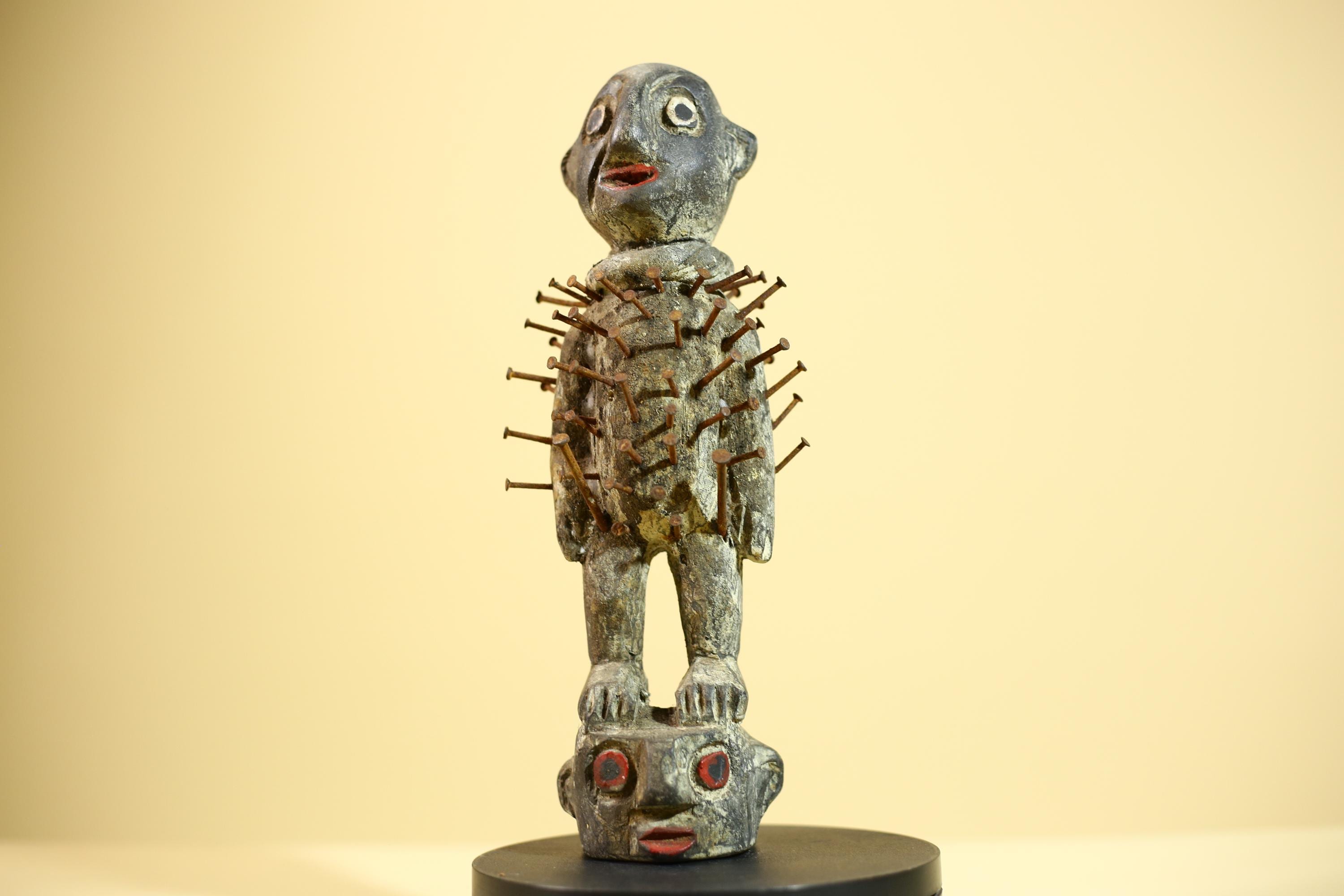 African Nail Fetish Statue Congo Ritual Figure Wood Tribal Art Decor Sculpture Decor-G5870