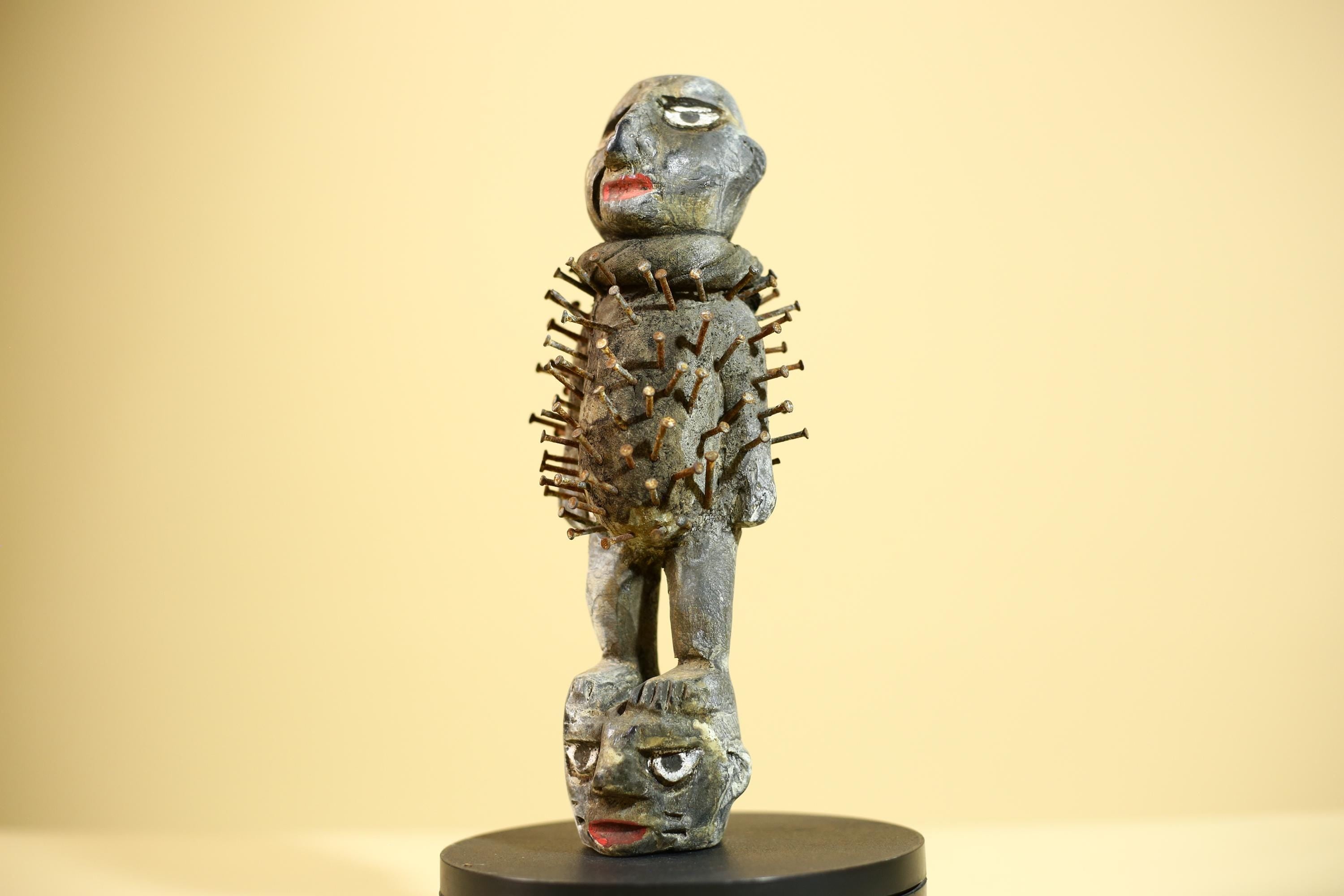 African Nail Fetish Statue Congo Tribal Wood Ritual Figure Art Decor-G5872