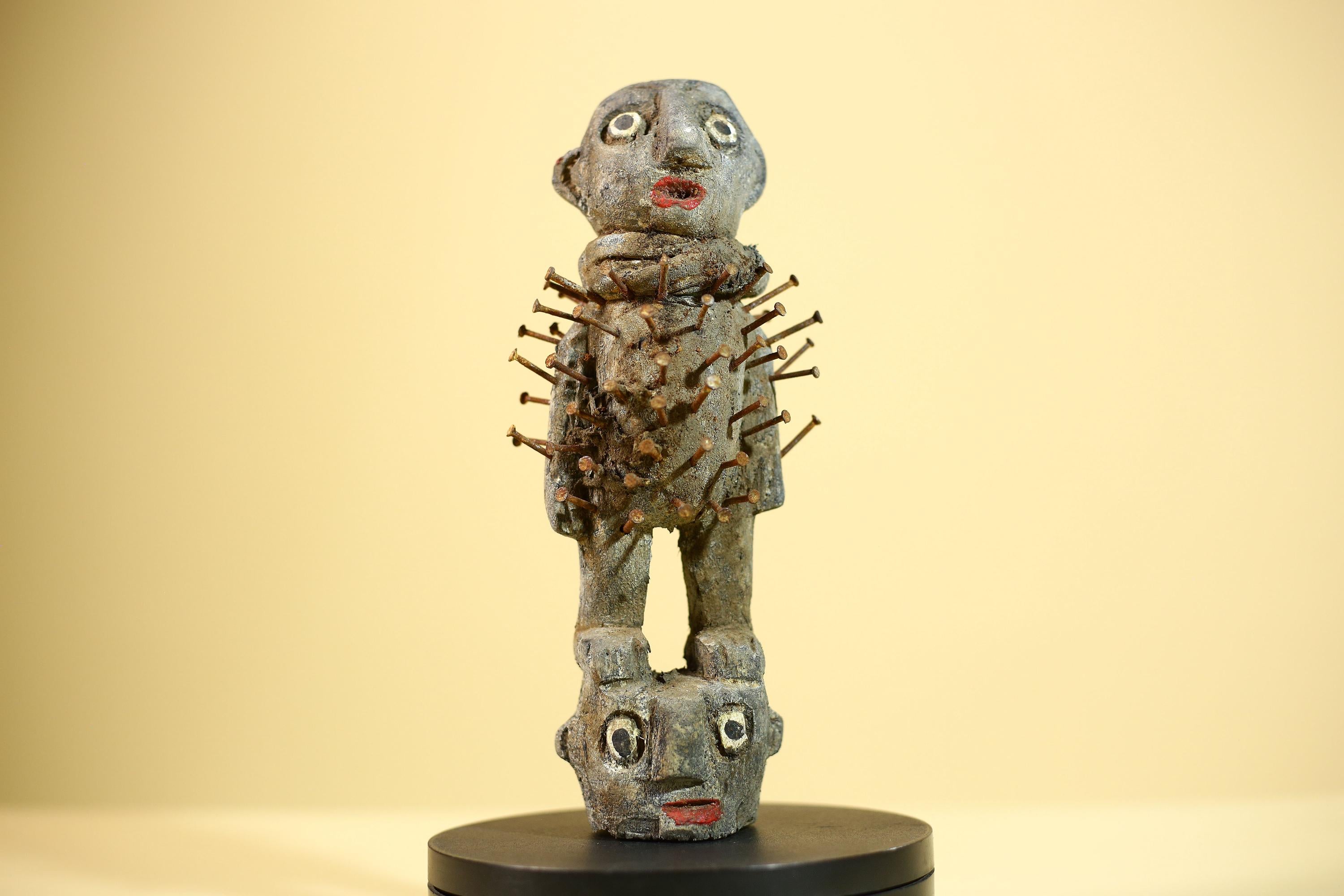 African Kongo Nail Fetish Statue Carved Wood Nkisi Nkondi Congo Ritual Figure-G5889
