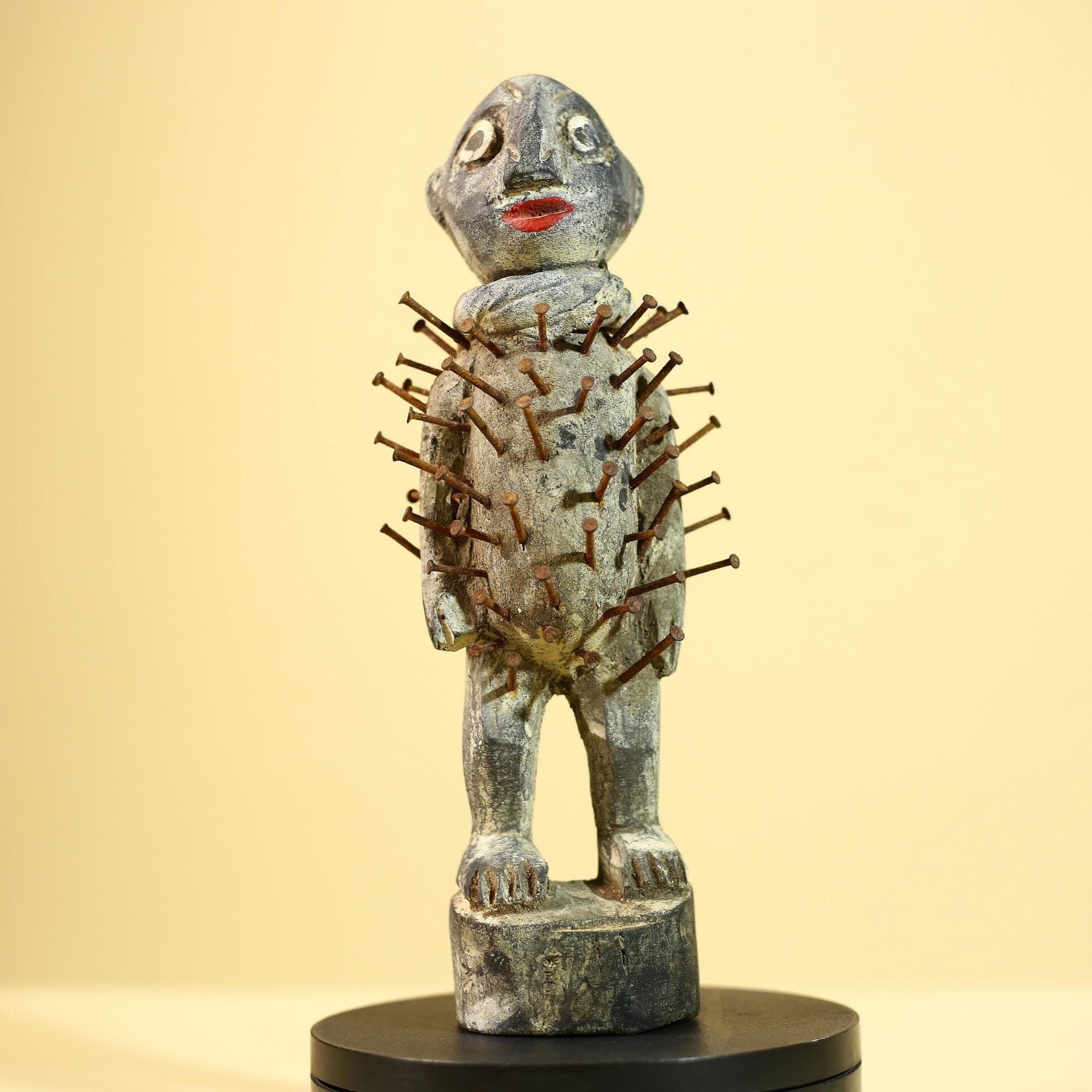 African Kongo Nail Fetish Statue Carved Wood Nkisi Nkondi Congo Ritual Figure-G5891