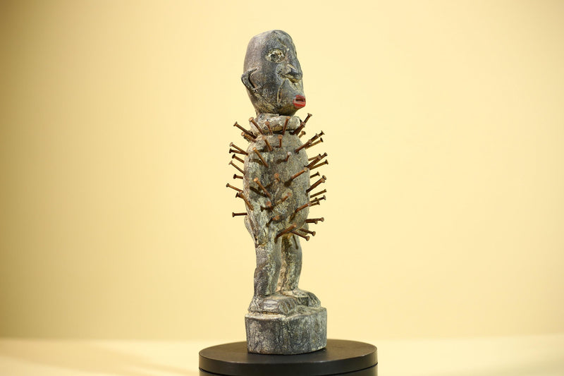 African Nkisi Nail Figure Statue Carved Wood Iron Spikes Congo Ritual Art-G5893