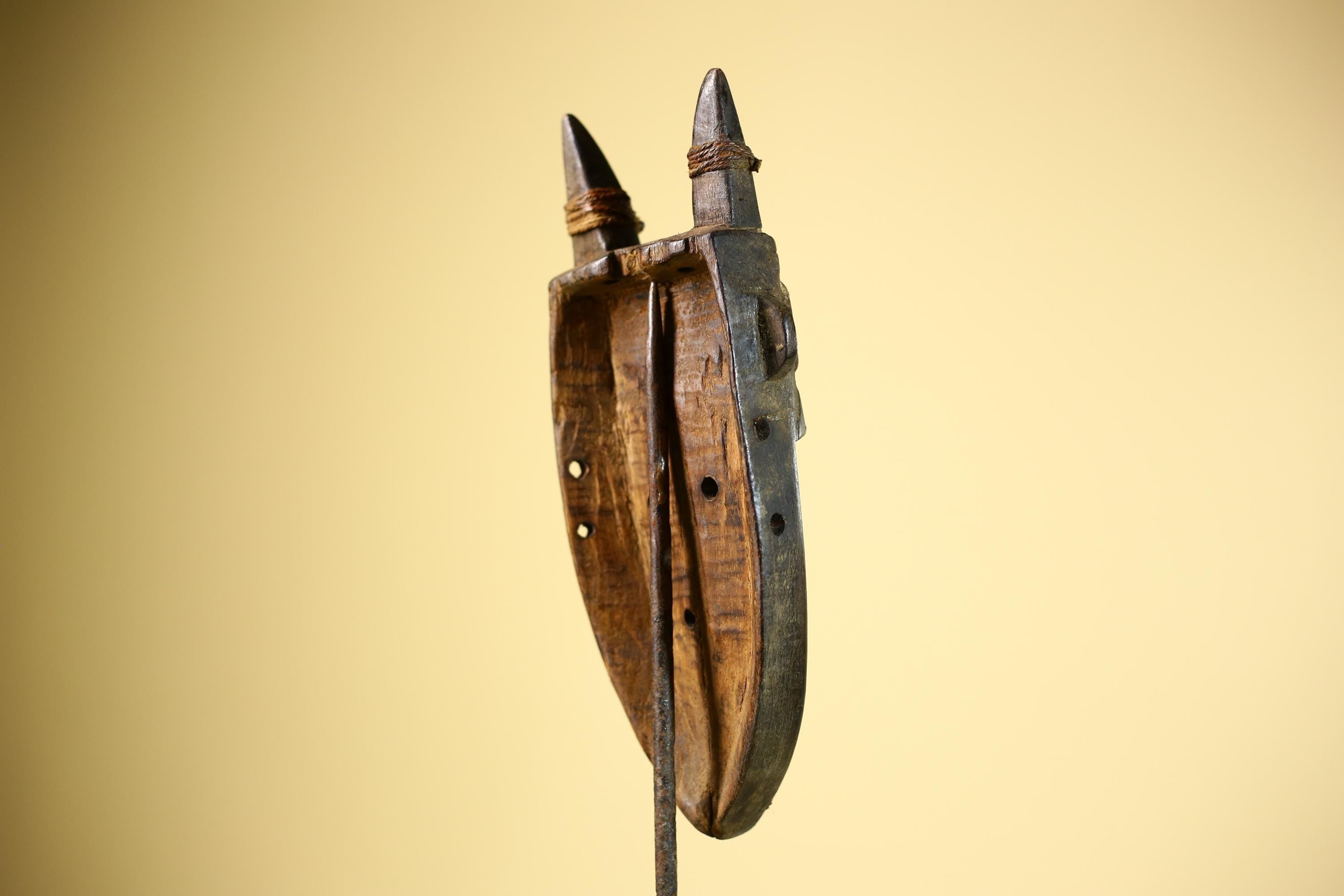 African Tribal Mask Carved Wood Horned Crest Côte d’Ivoire Wall Decor-G5895