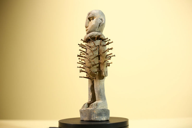 African Nail Figure Statue Carved Wood Ritual Fetish Congo Tribal Art-G5899