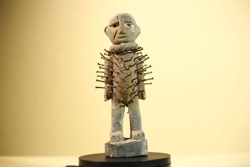 African Nail Figure Statue Carved Wood Ritual Fetish Congo Tribal Art-G5899