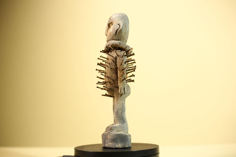 African Nail Figure Statue Carved Wood Ritual Fetish Congo Tribal Art-G5899