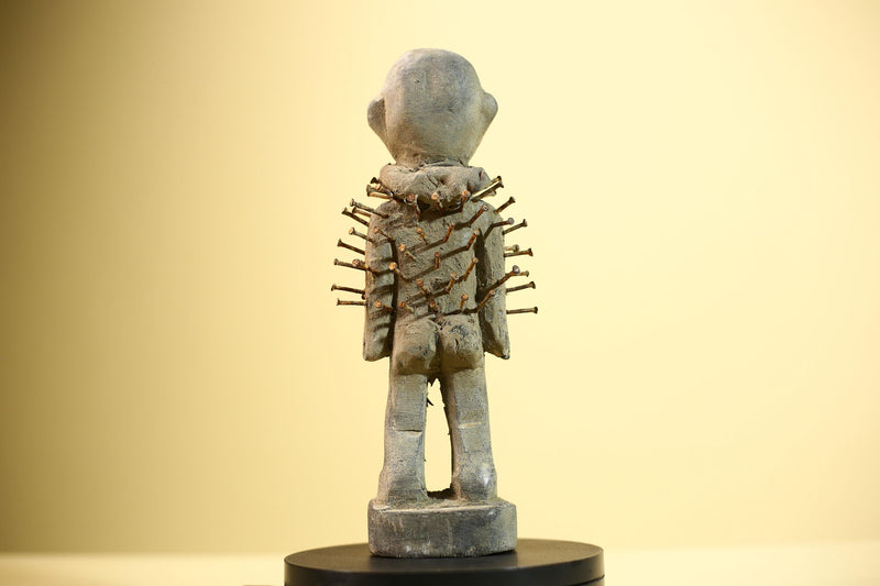 African Nail Figure Statue Carved Wood Ritual Fetish Congo Tribal Art-G5899