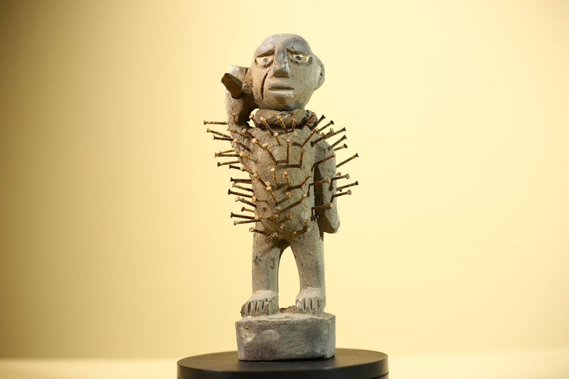 Africa Nkisi Nkondi Statue Carved Wood Nails Congo Tribal Ritual Art Decor-G5901