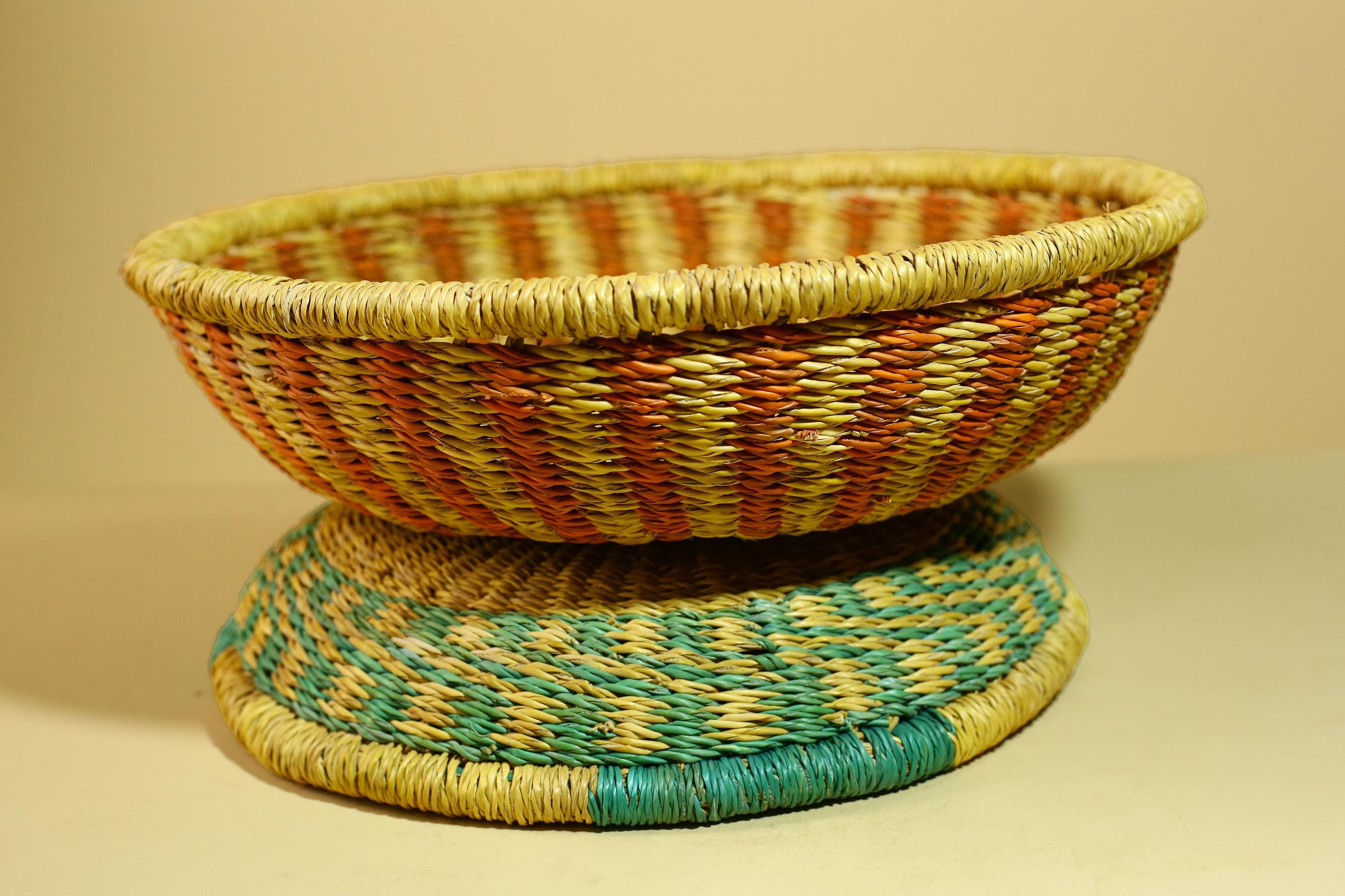 African Woven Basket Handmade Straw Storage Basket with Colorful Lid-G5916