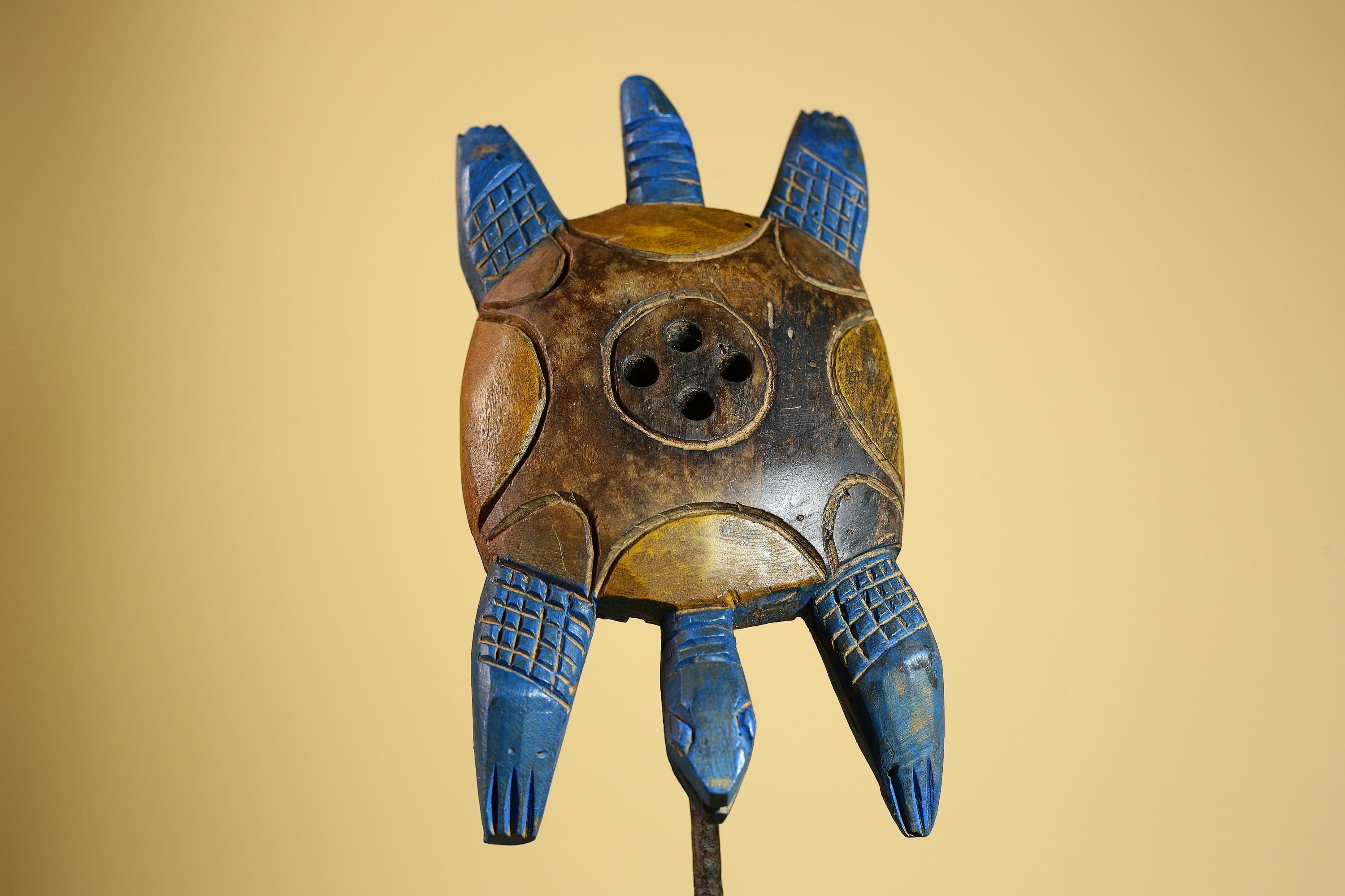 African Turtle Statue Carved Wood Painted Blue Côte d’Ivoire Tribal Decor-G5927