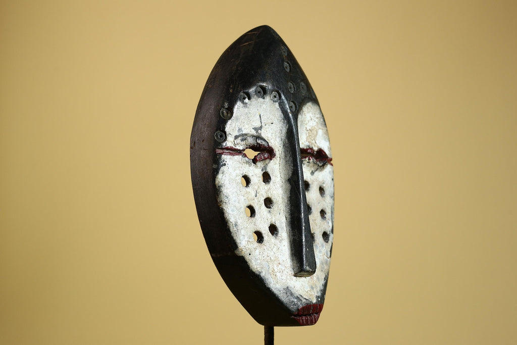 African Mask Carved Wood Painted Face Hole Pattern Congo Tribal Art Decorr-G5936