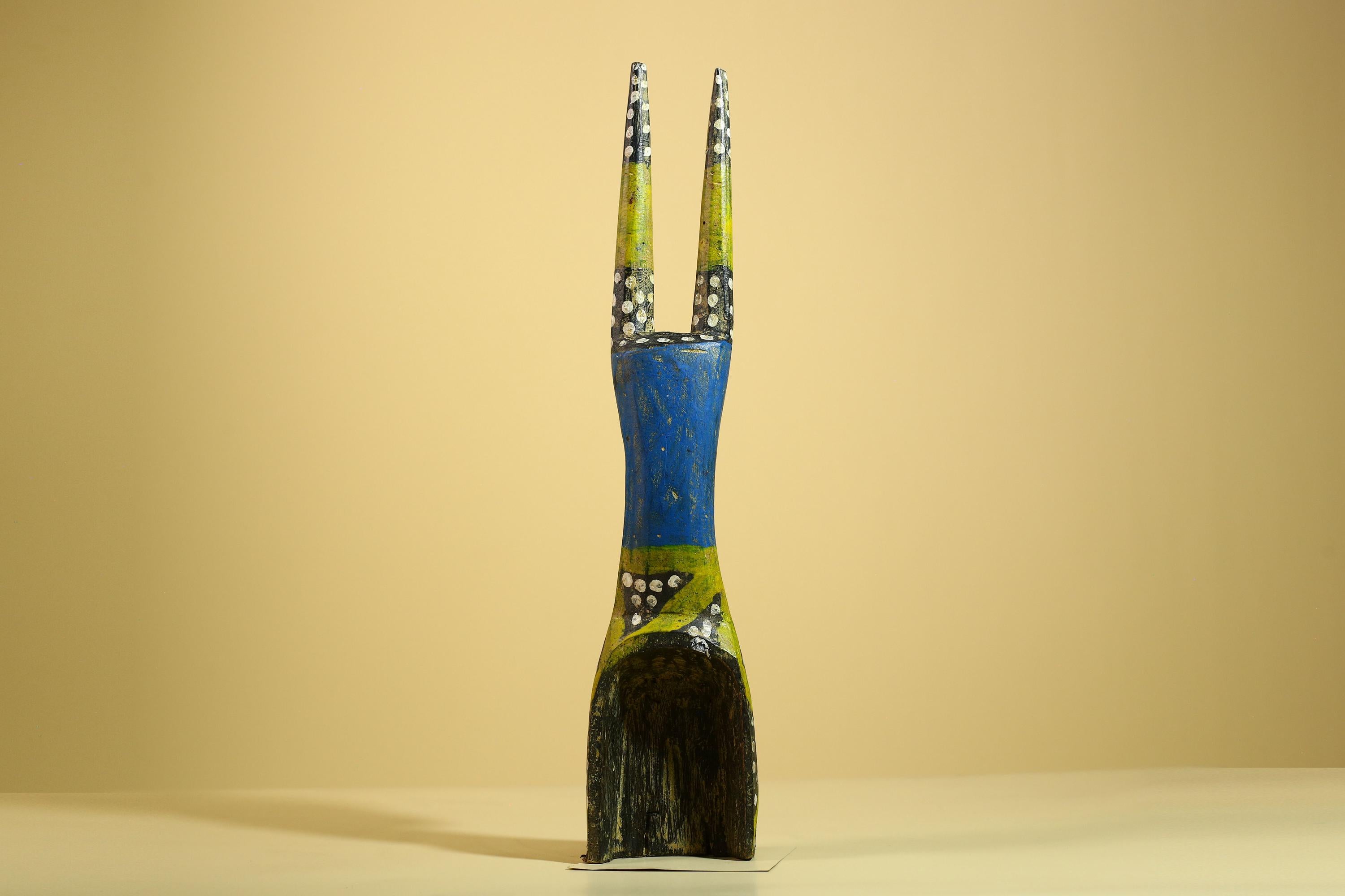 African Spirit Statue Carved Wood Painted Figure Côte d’Ivoire Tribal Art-G5941