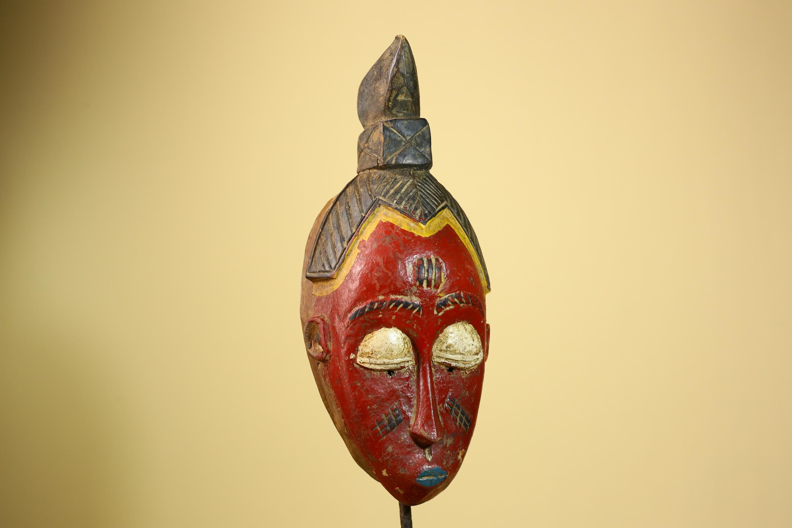 African Baule Mask Carved Wood Red Painted Face Côte d’Ivoire Tribal Art-G5944