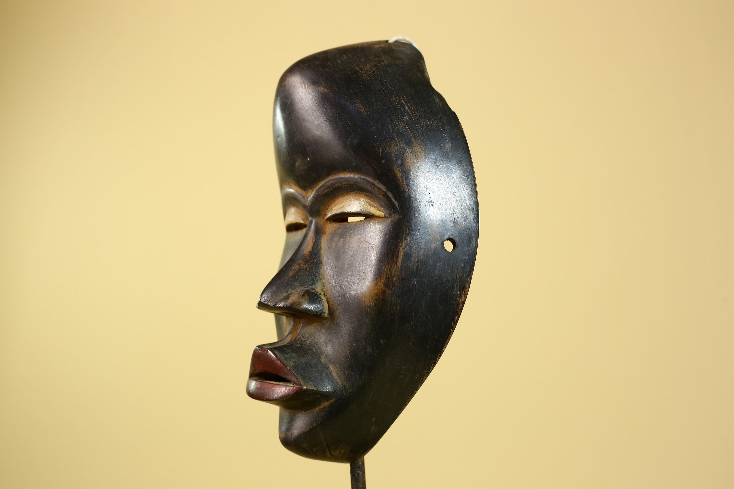 African Dan Mask Carved Wood Black Face Liberia Tribal Art Wall Decor-G5964
