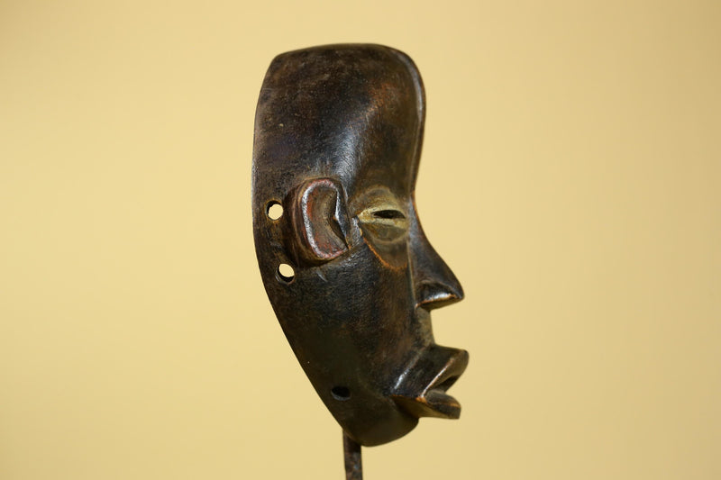 African Dan Mask Carved Wood Classic Form Côte d’Ivoire Tribal Art Decor-G5966