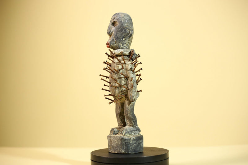 African Nkisi Nail Figure Statue Carved Wood Iron Spikes Congo Ritual Art-G5893