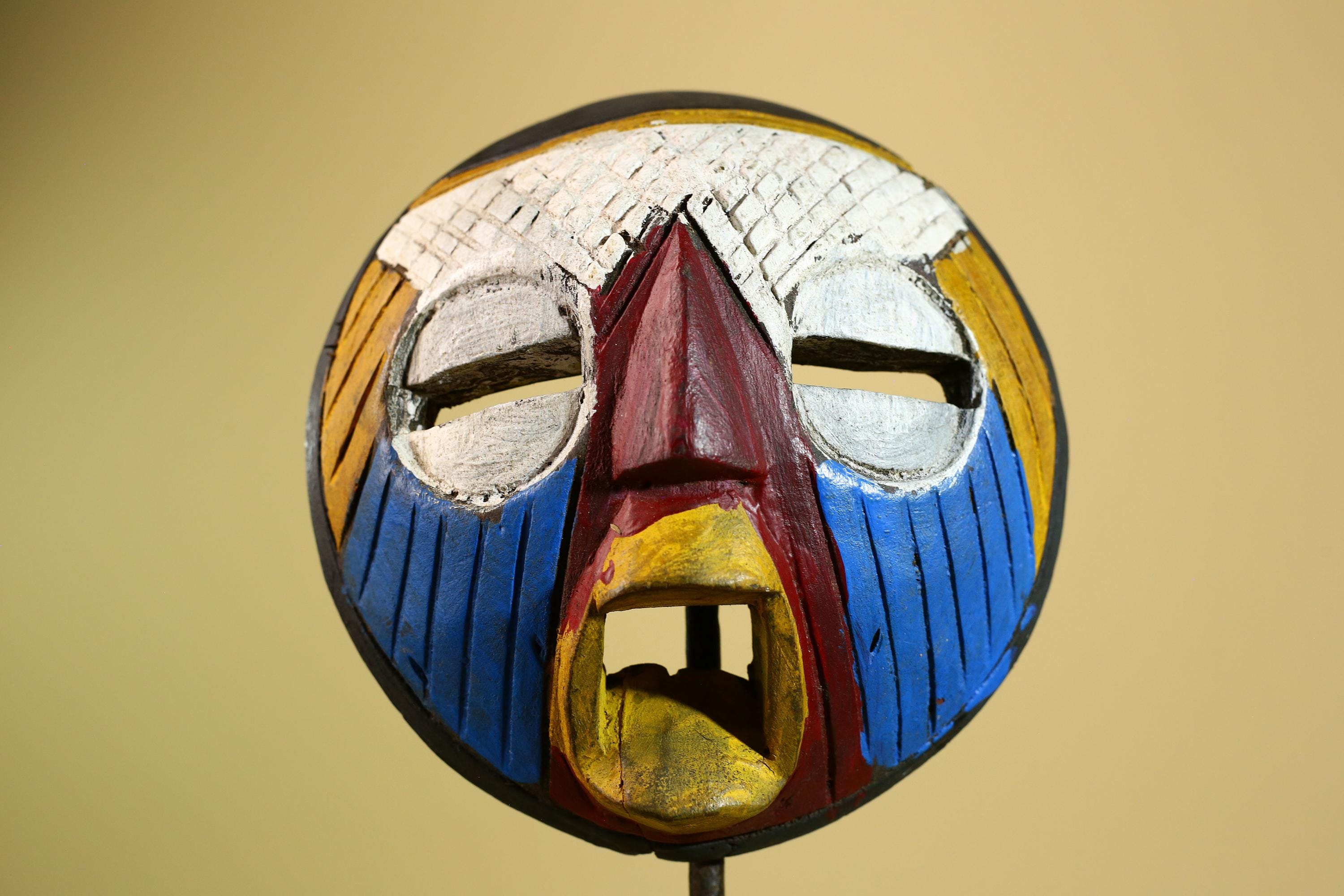 African Tribal Mask Carved Wood Multicolor Round Face Côte d’Ivoire Decor-G5978