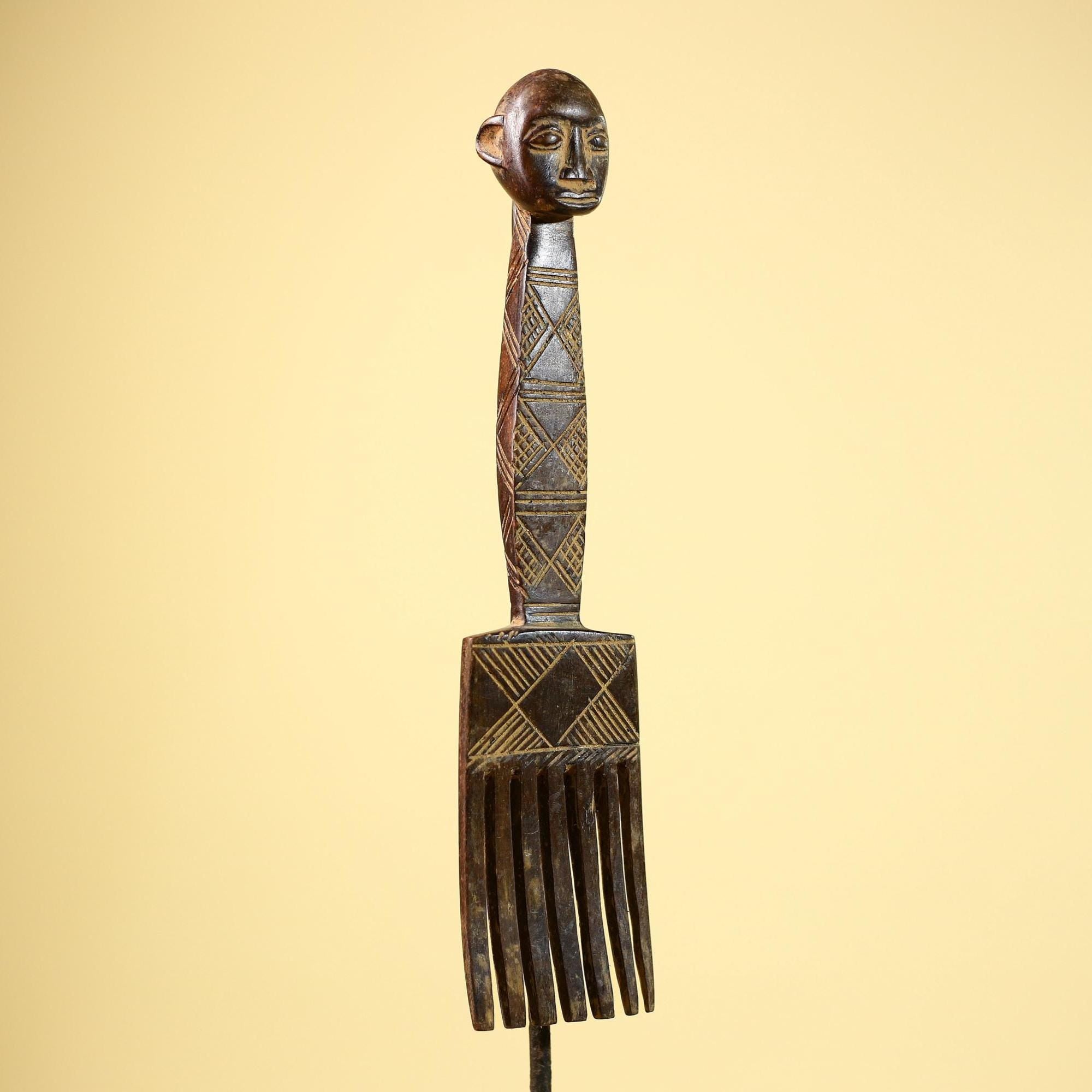 African Carved Wood Statue Comb Geometric Pattern West Africa Tribal Decor-G5894