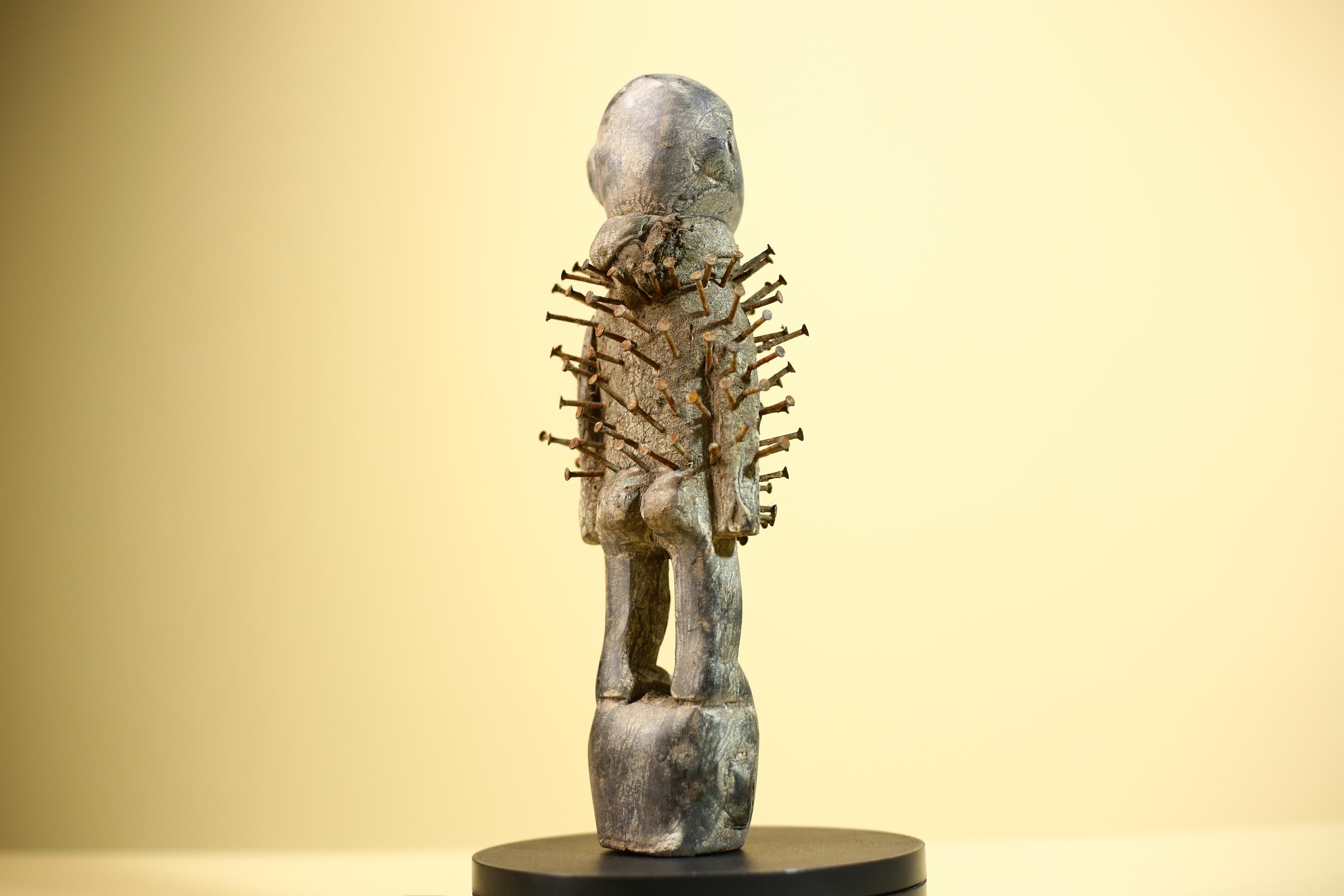 African Nail Fetish Statue Carved Wood Ritual Figure Congo Tribal Art Decot-G5897