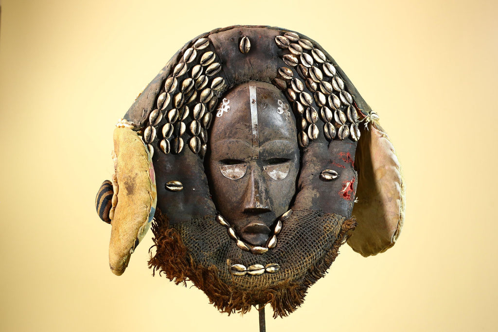 African Mask Cowrie Shell Fabric Wood Cameroon Ritual Art Tribal Decor-G5985