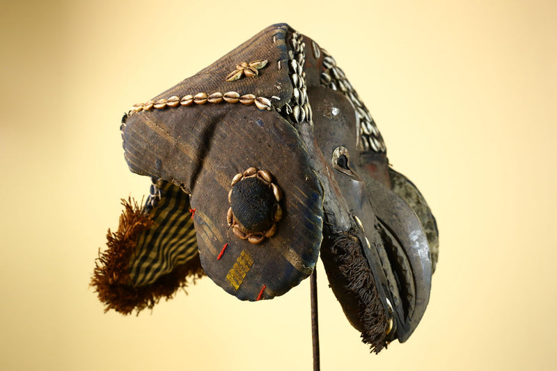 African Dan Mask Carved Wood Bird Beak Cowrie Trim Côte d’Ivoire Decor-G5987