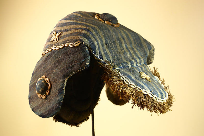 African Dan Mask Carved Wood Bird Beak Cowrie Trim Côte d’Ivoire Decor-G5987