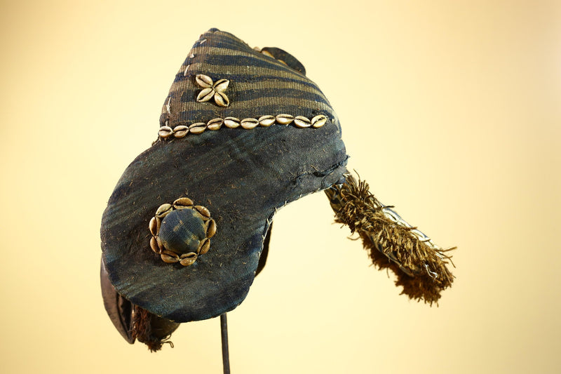 African Dan Mask Carved Wood Bird Beak Cowrie Trim Côte d’Ivoire Decor-G5987