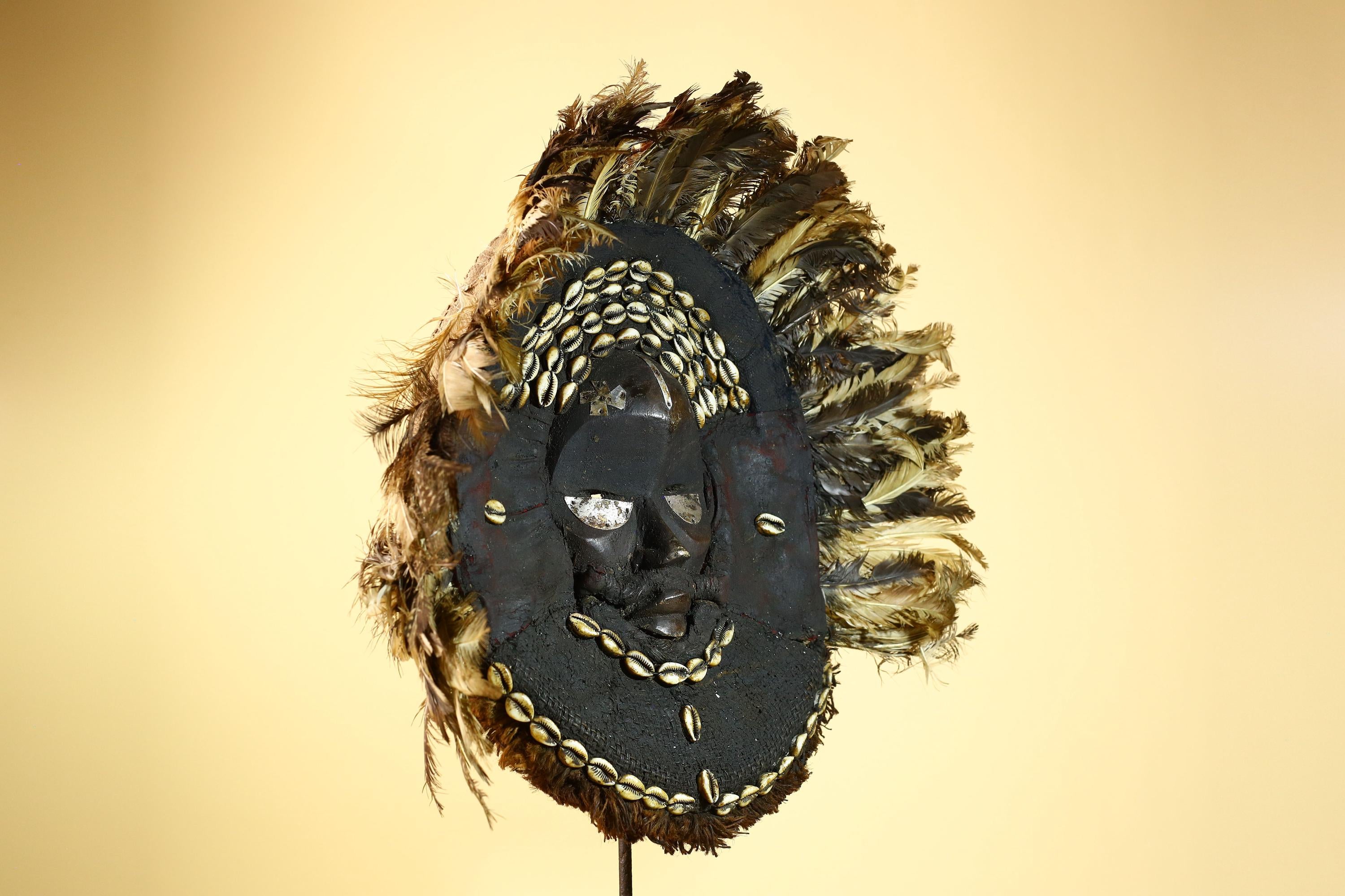 African Baule Mask Cowrie Feather Wood Carved Tribal Art Côte d’Ivoire Decor-G5988