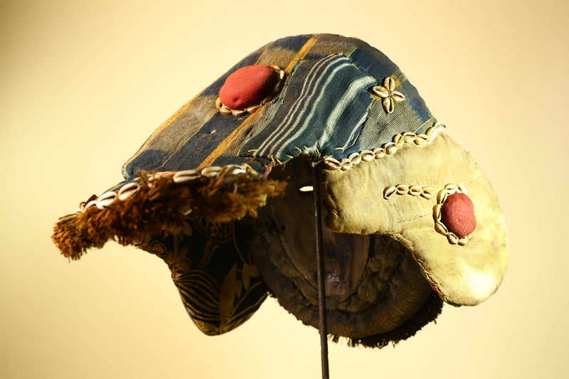 Authentic Dan Mask Cowrie Shells Textiles & Patina Liberia African Tribal -G5995