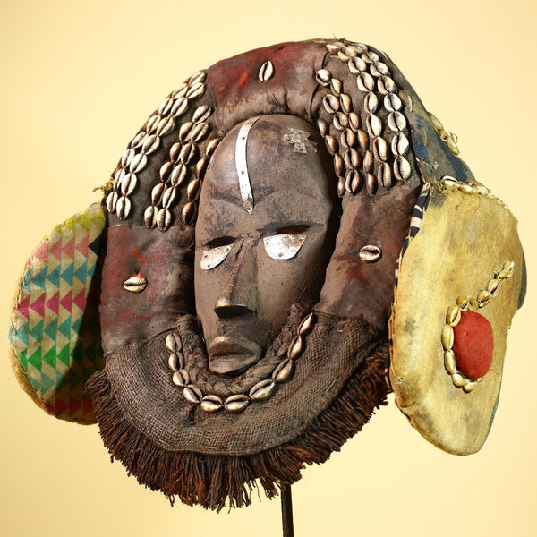 Authentic Dan Mask Cowrie Shells Textiles & Patina Liberia African Tribal -G5995