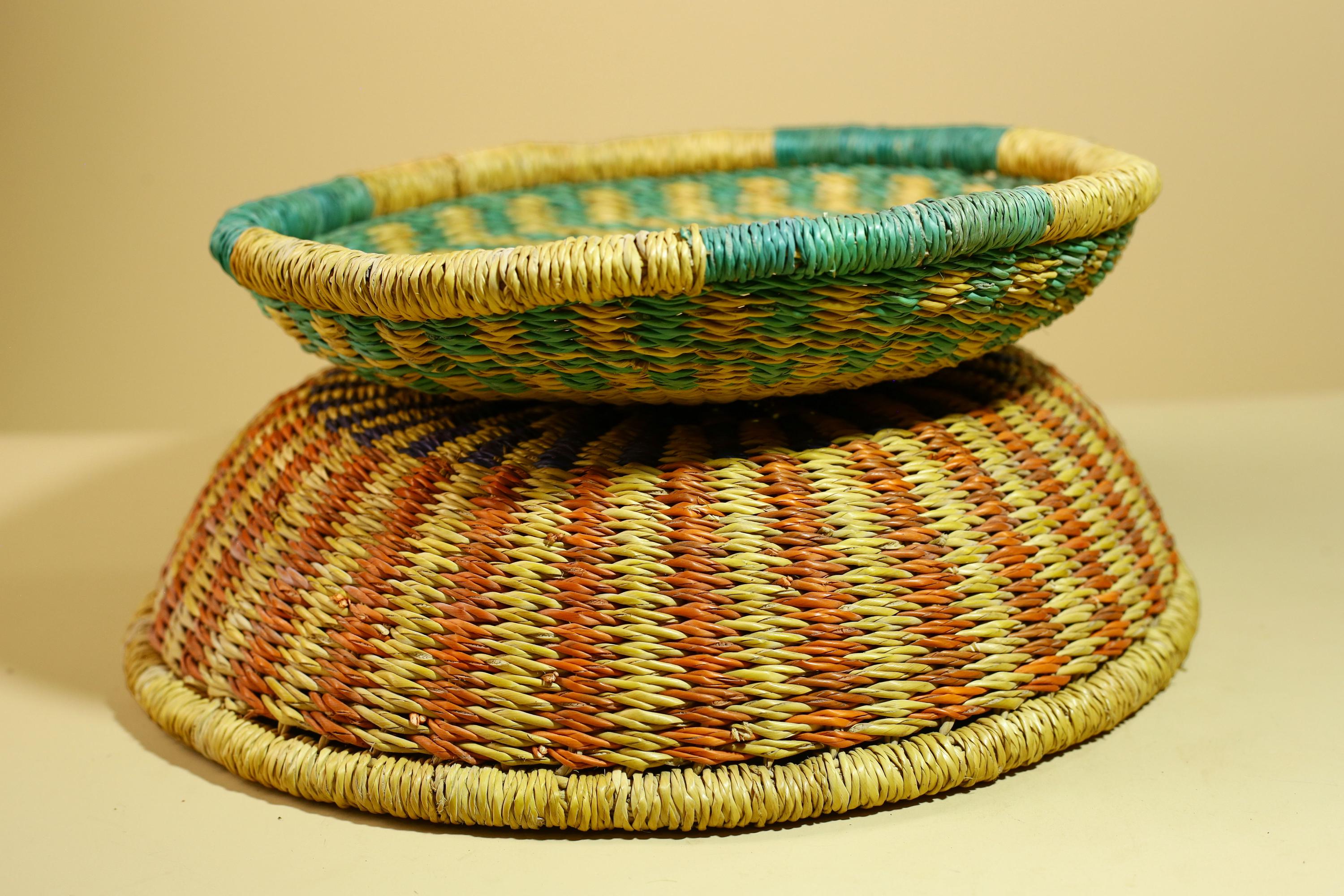 African Woven Basket Handmade Straw Storage Basket with Colorful Lid-G5916