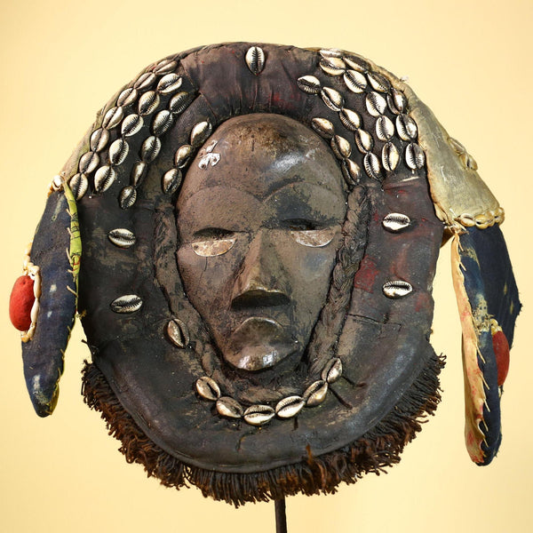 Antique Dan Mask Cowrie Shell Helmet African Tribal Art Côte d'Ivoire Art-G6005