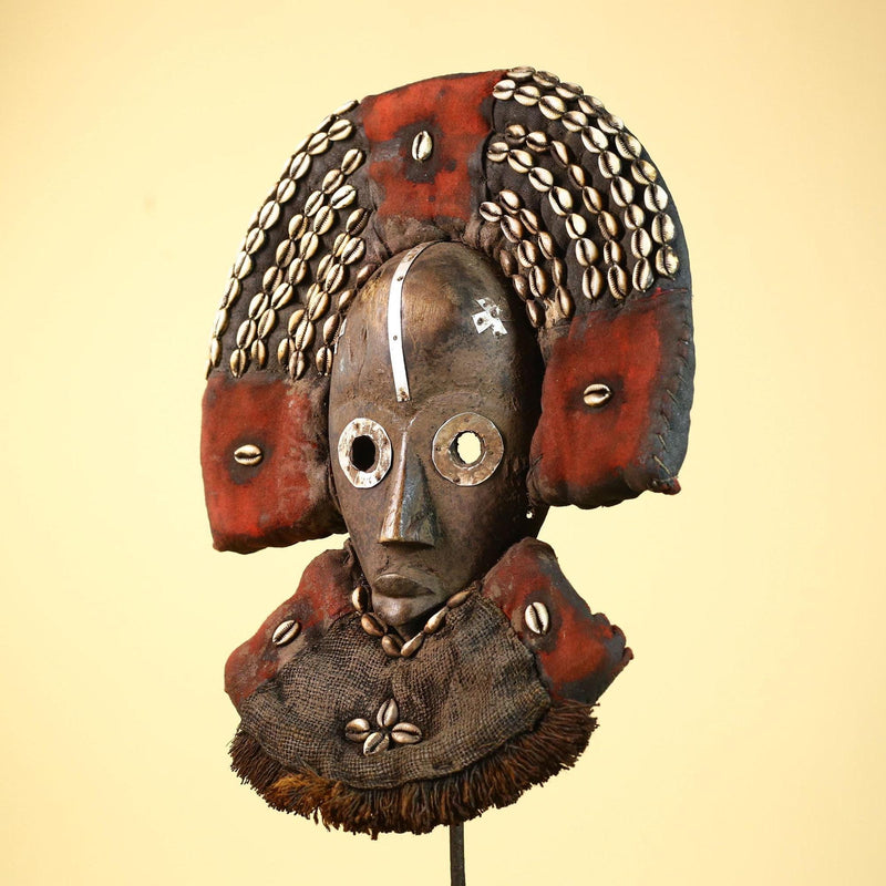 African Vintage Dan Mask Cowrie Shell Textile Côte d'Ivoire Tribal Art -G6007