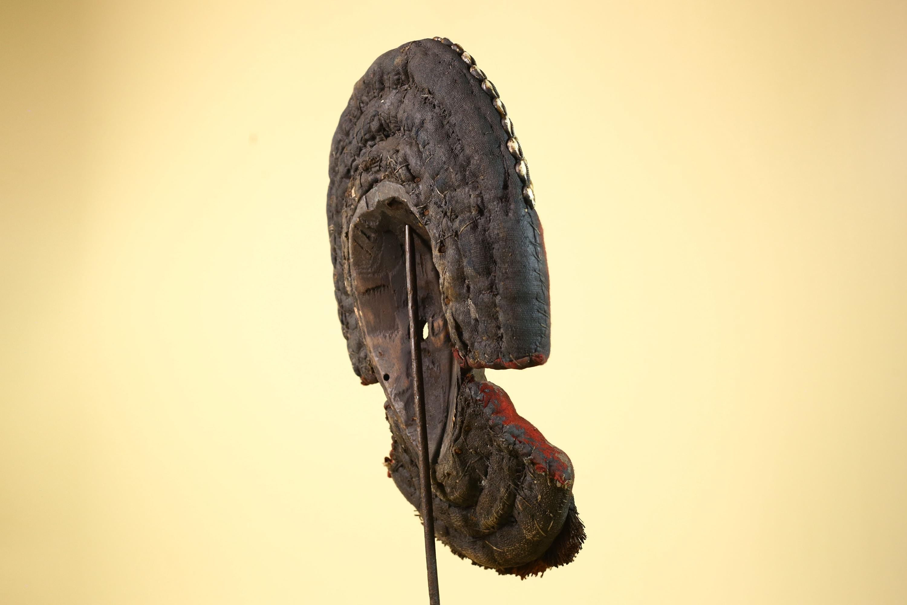 African Vintage Dan Mask Cowrie Shell Textile Côte d'Ivoire Tribal Art -G6007