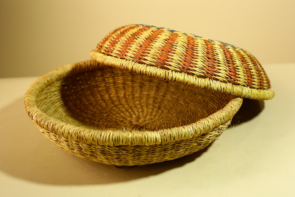Handwoven African Basket With Lid Natural Grass Colorful Pattern Home Decor-G5932