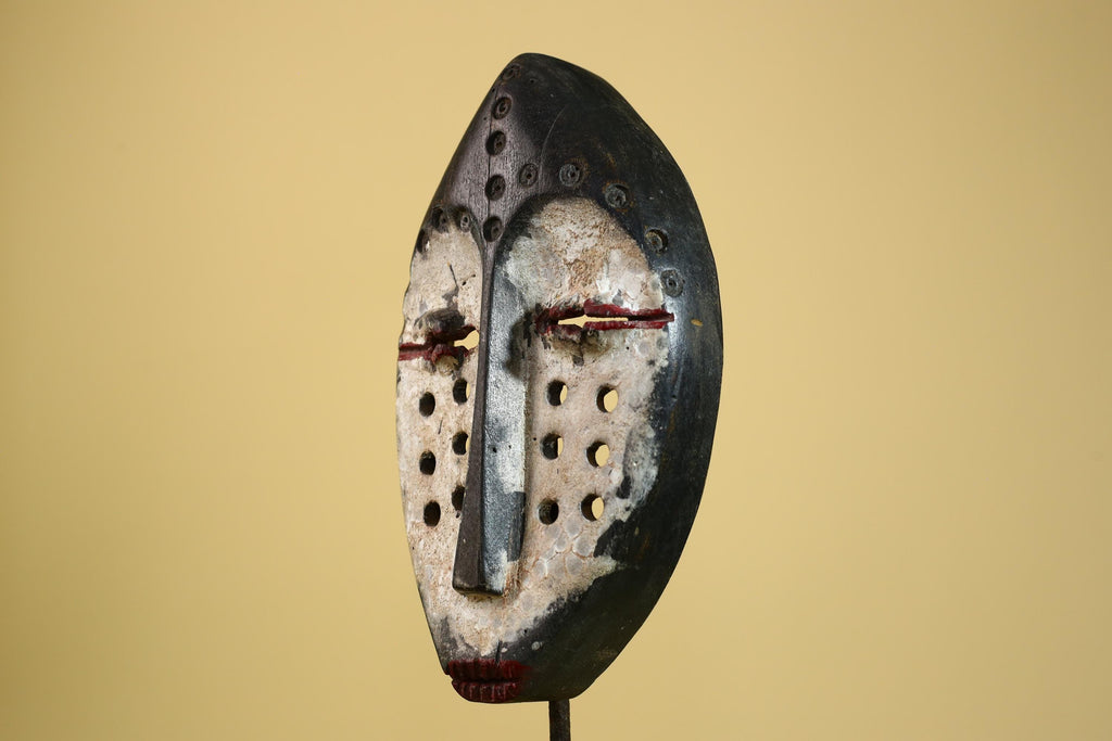 African Mask Carved Wood Painted Face Hole Pattern Congo Tribal Art Decorr-G5936