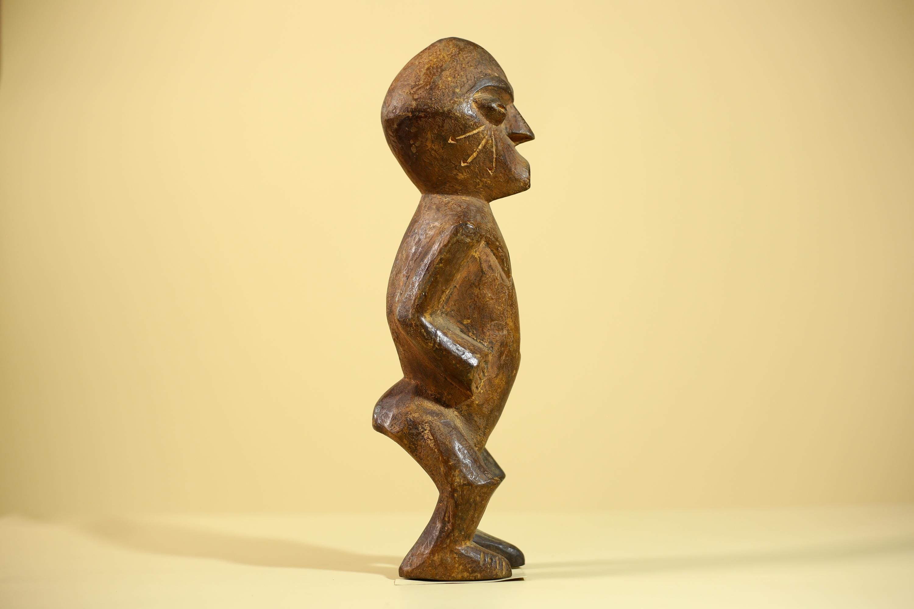 An African Sculpture Statue Carved Tribal Figure Old Wood Ethnographic Art-G6042