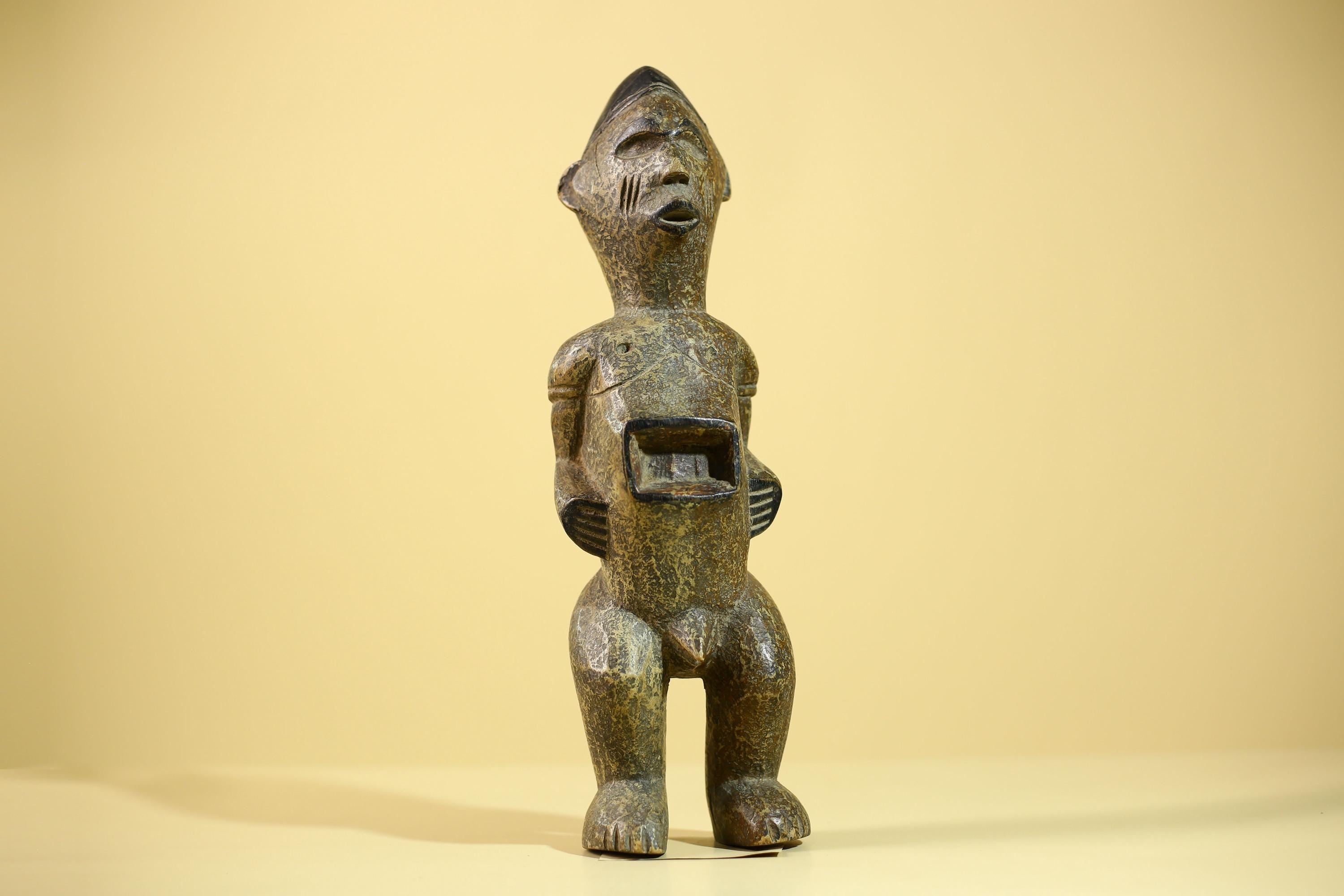 Vintage African Tribal Wood Statue Hand Carved Rustic Primitive Art Figure-G6044