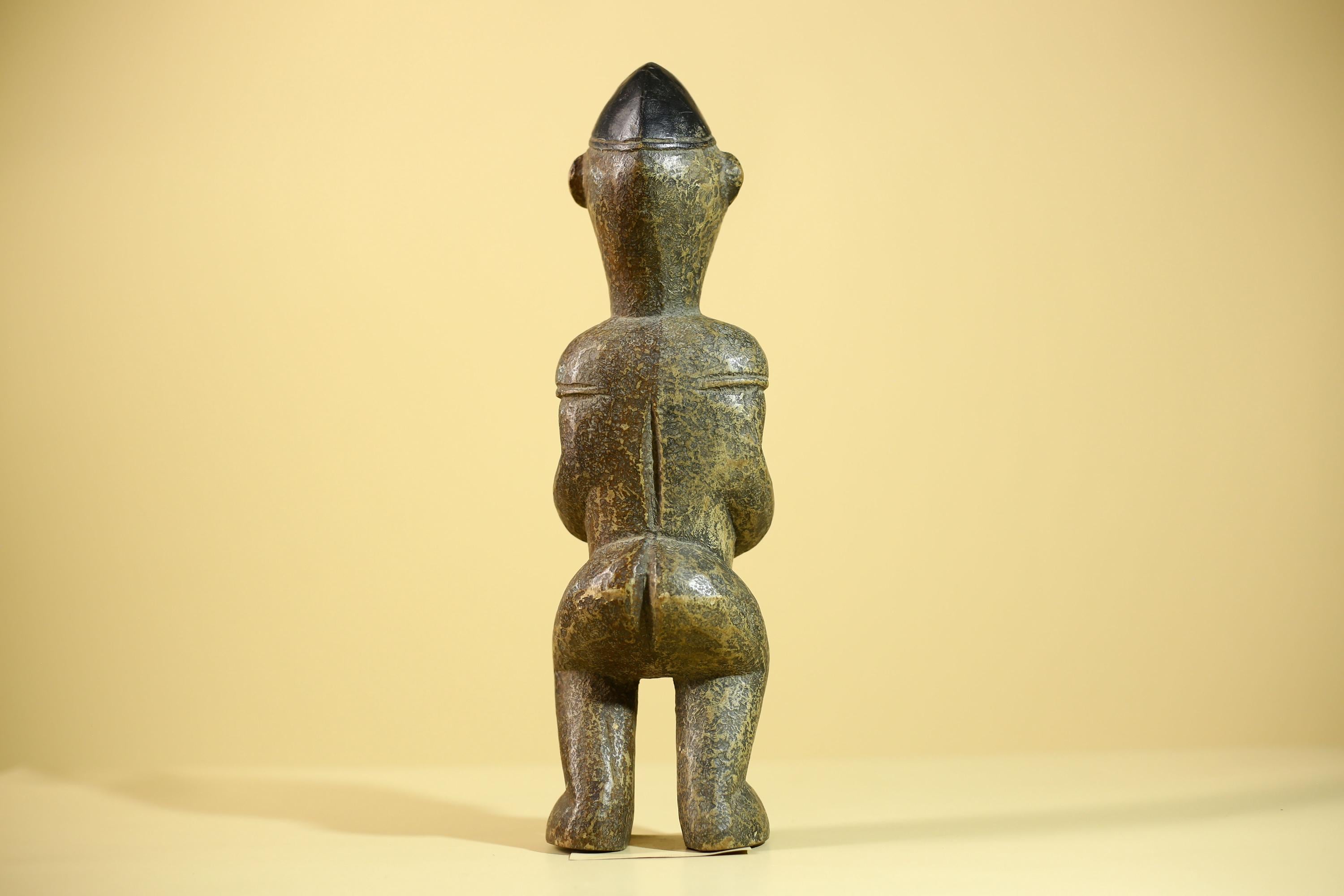 Vintage African Tribal Wood Statue Hand Carved Rustic Primitive Art Figure-G6044