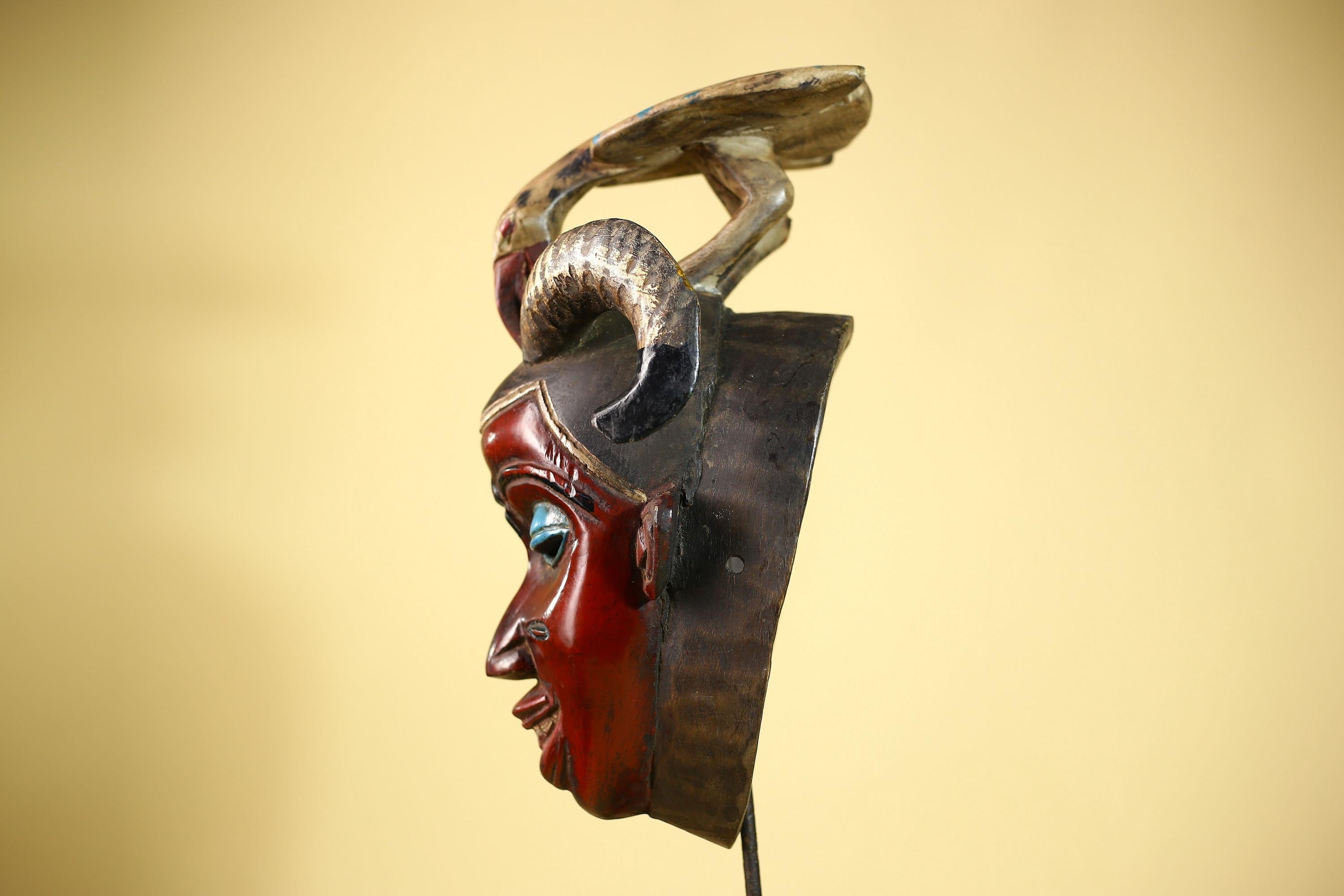 An African Hand Carved Guro Mask With Bird & Ram Horns Tribal Art Wall Decor-G6053
